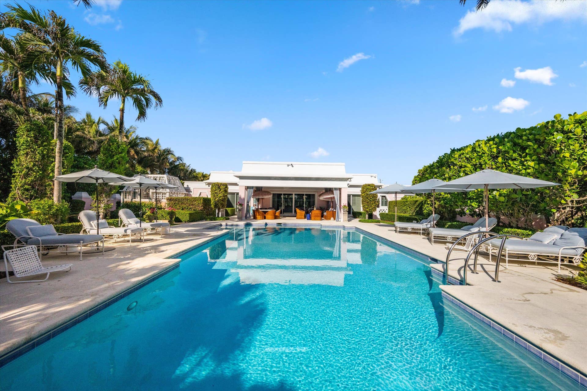 911 N Ocean Boulevard, Palm Beach, FL 33480 911 N Ocean Boulevard, Palm Beach, FL 33480