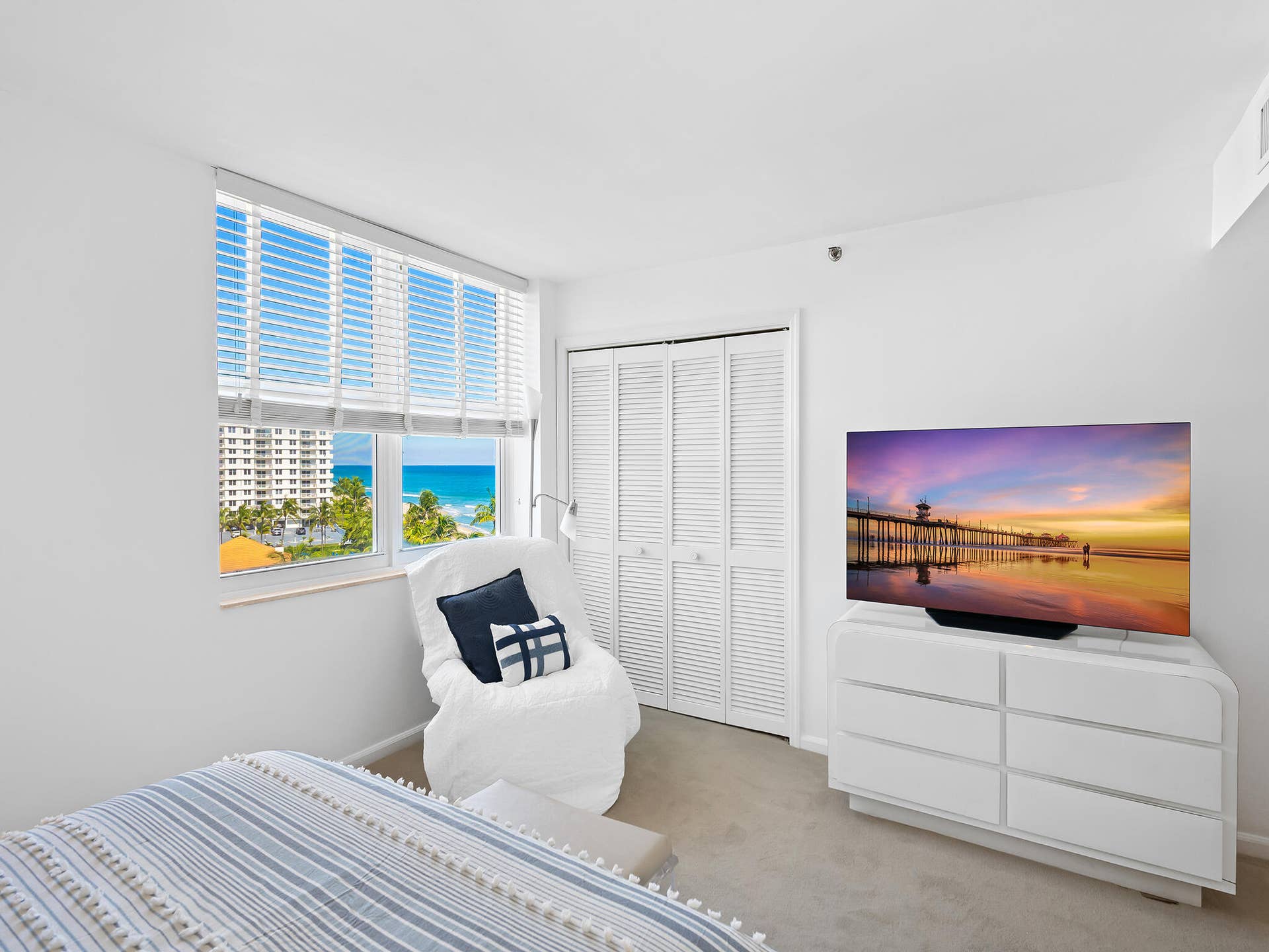 3407 S Ocean Boulevard, #7a, Highland Beach, FL 33487 DSC_4810
