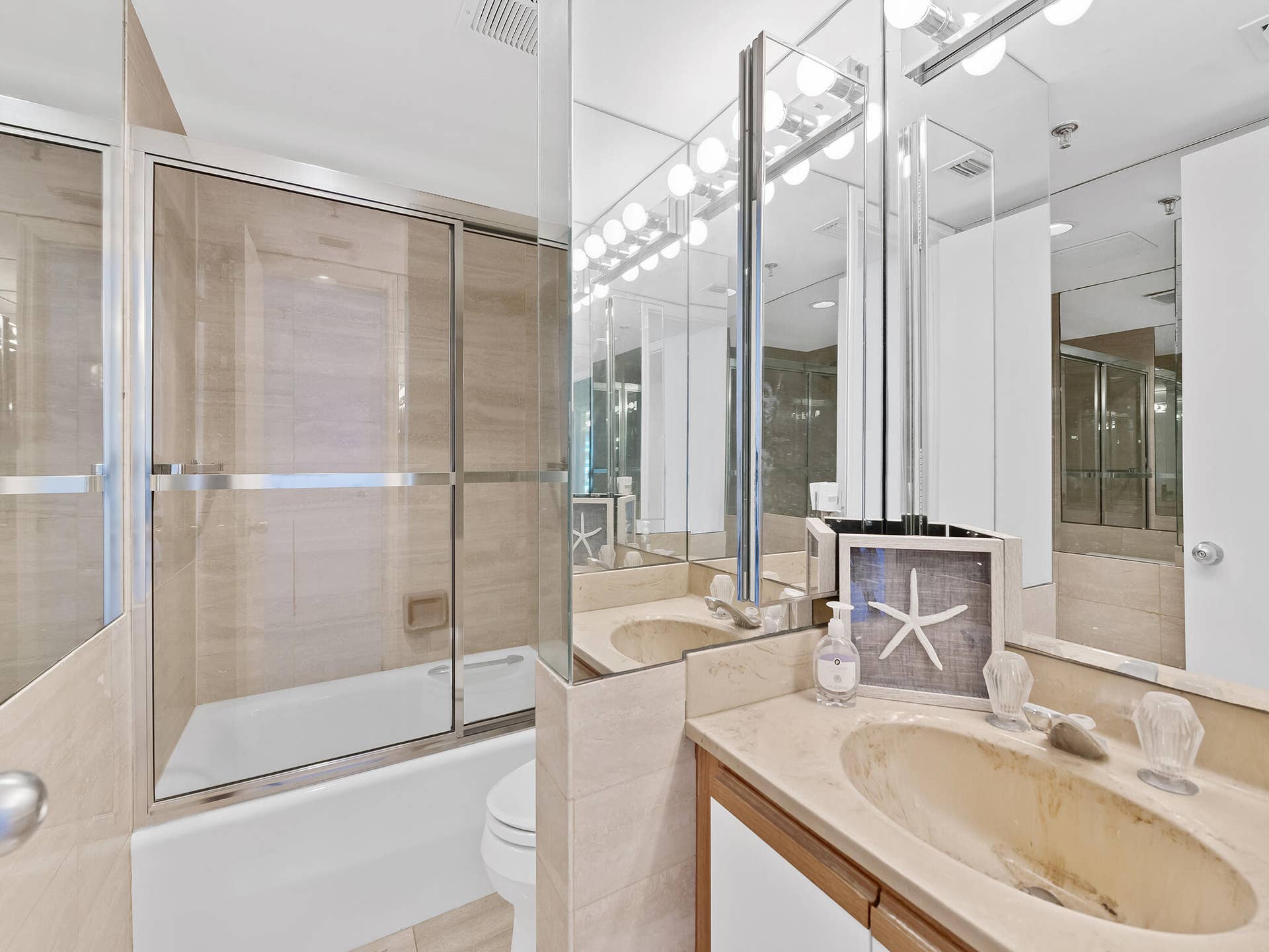 3407 S Ocean Boulevard, #7a, Highland Beach, FL 33487 Guest Bathroom