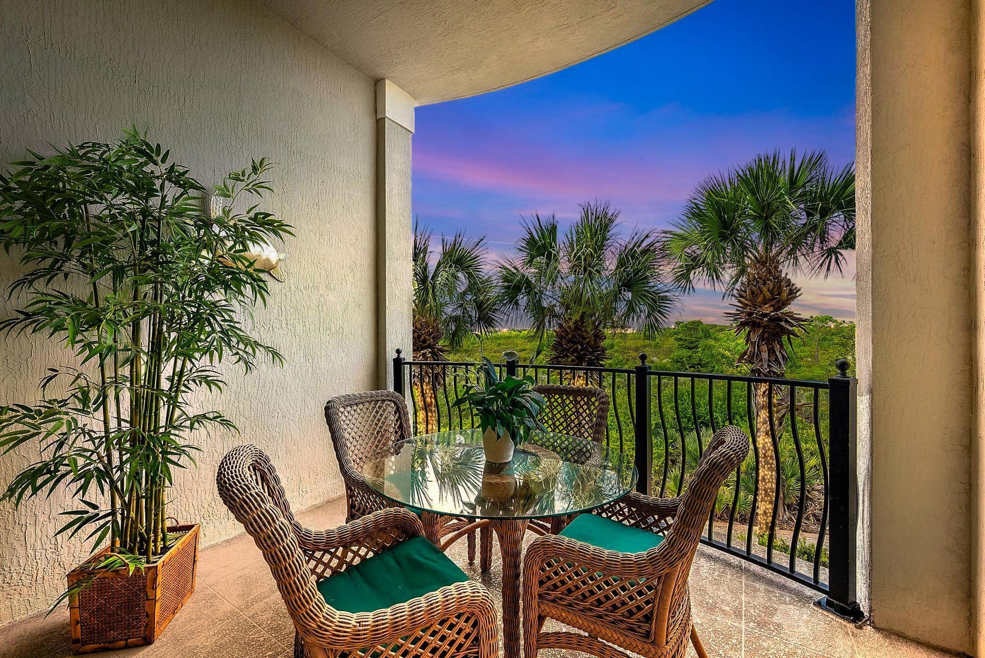 Sunset - Balcony 2nd floor