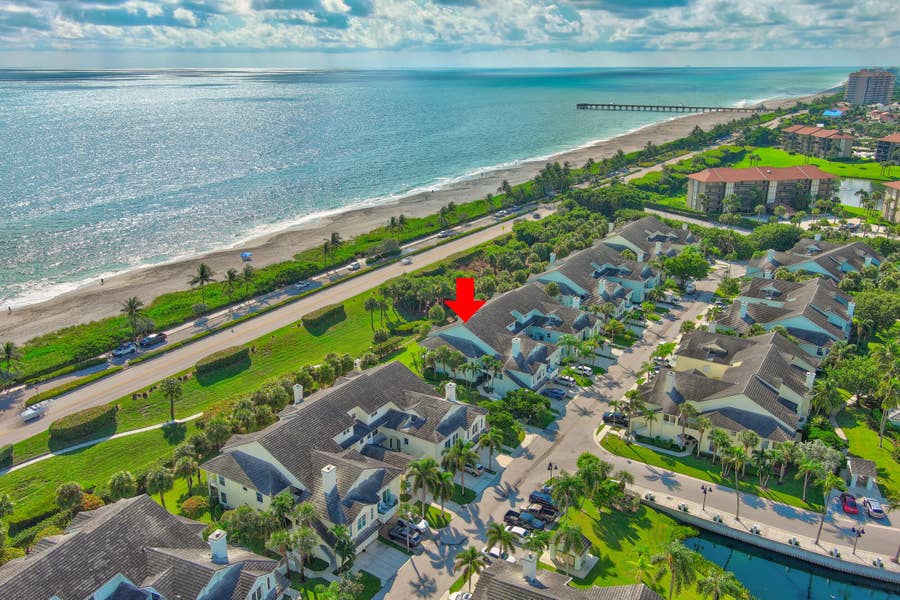 Property photo for 303 Mainsail Circle, Jupiter, FL