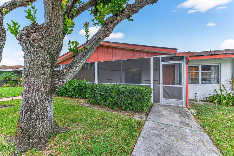 Property photo for 14236 Campanelli Drive, Delray Beach, FL