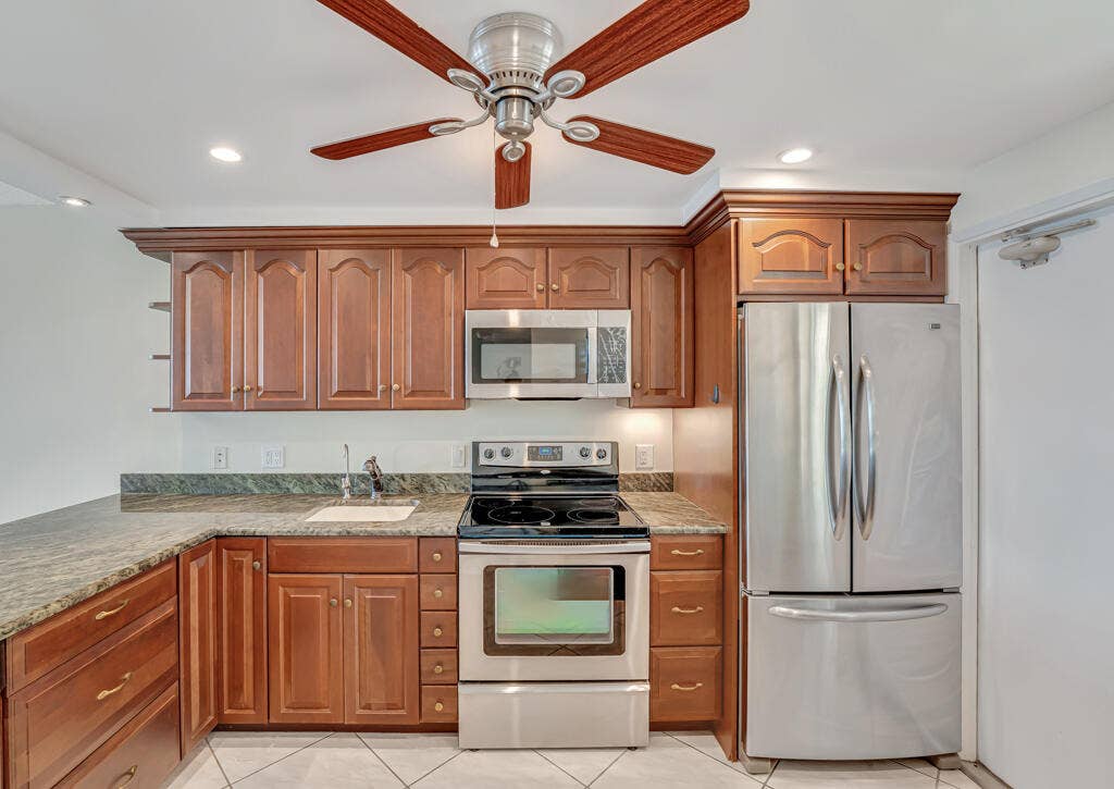 3051 N Course Drive, #110, Pompano Beach, FL 33069