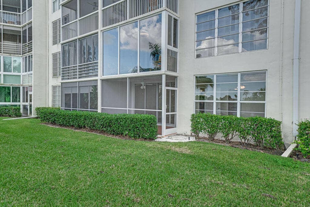 3051 N Course Drive, #110, Pompano Beach, FL 33069