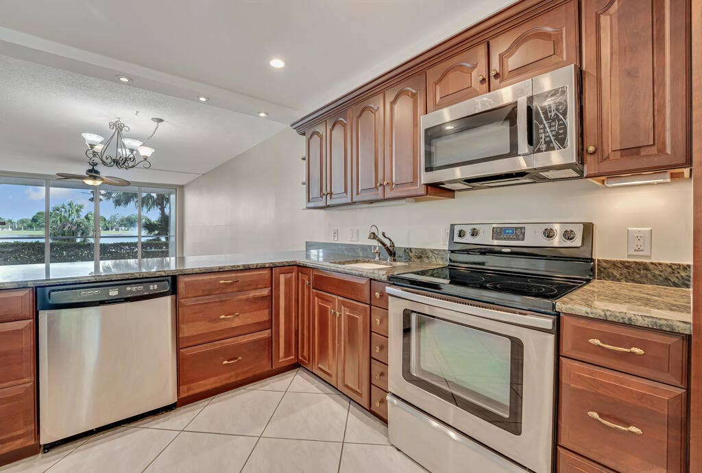 3051 N Course Drive, #110, Pompano Beach, FL 33069