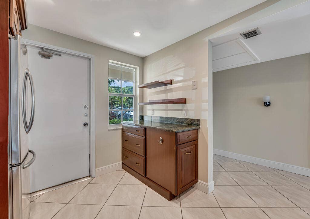 3051 N Course Drive, #110, Pompano Beach, FL 33069