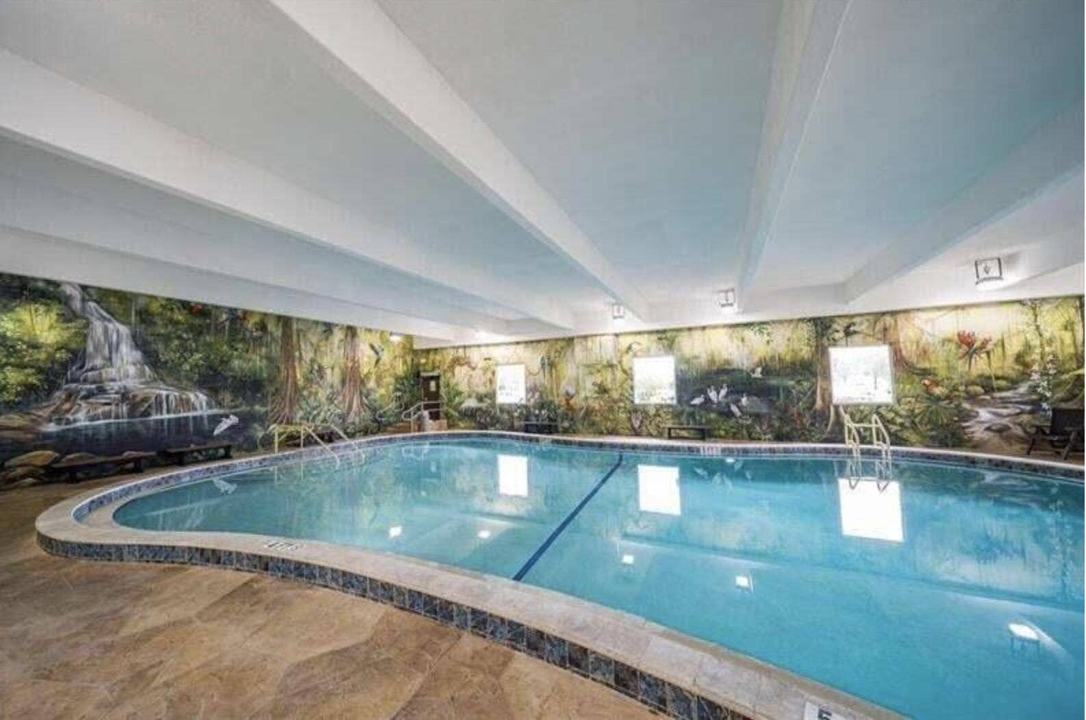 INDOOR POOL