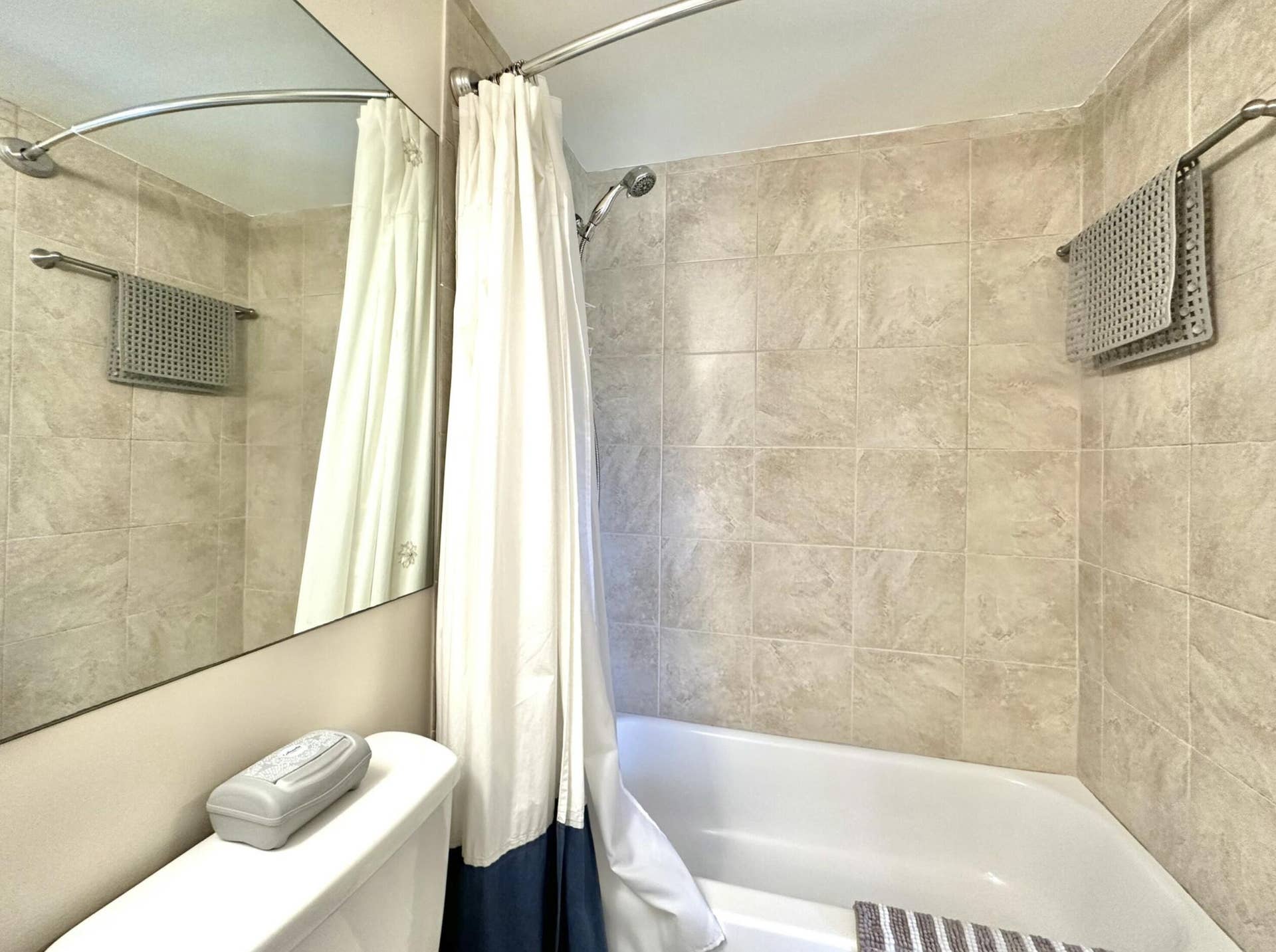 FULL BATH