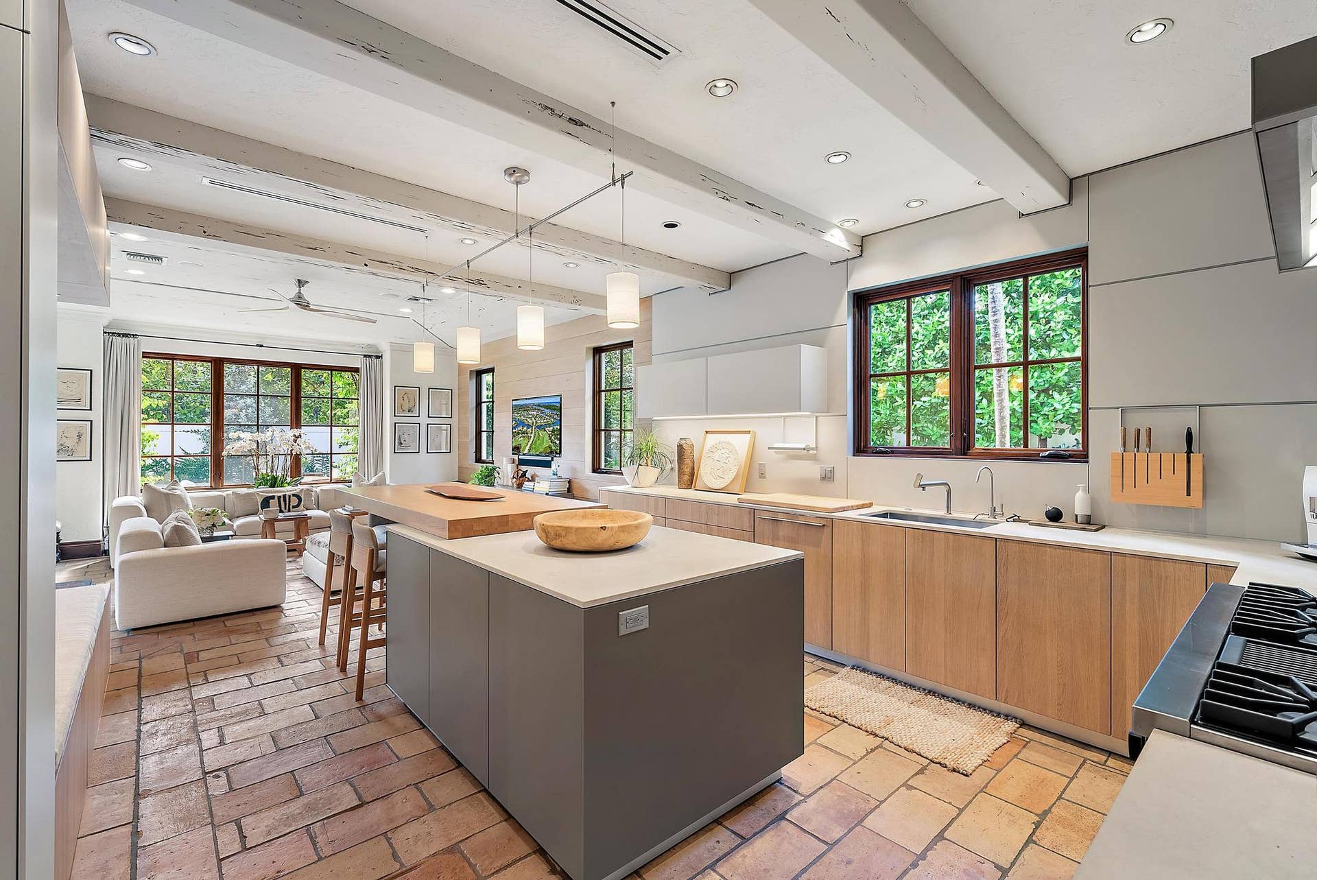 234 Ridgeview Drive, Palm Beach, FL 33480 Kitchen