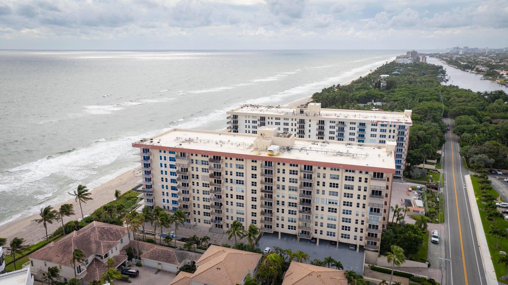 1149 Hillsboro Mile, #310, Hillsboro Beach, Hillsboro Beach, FL 33062