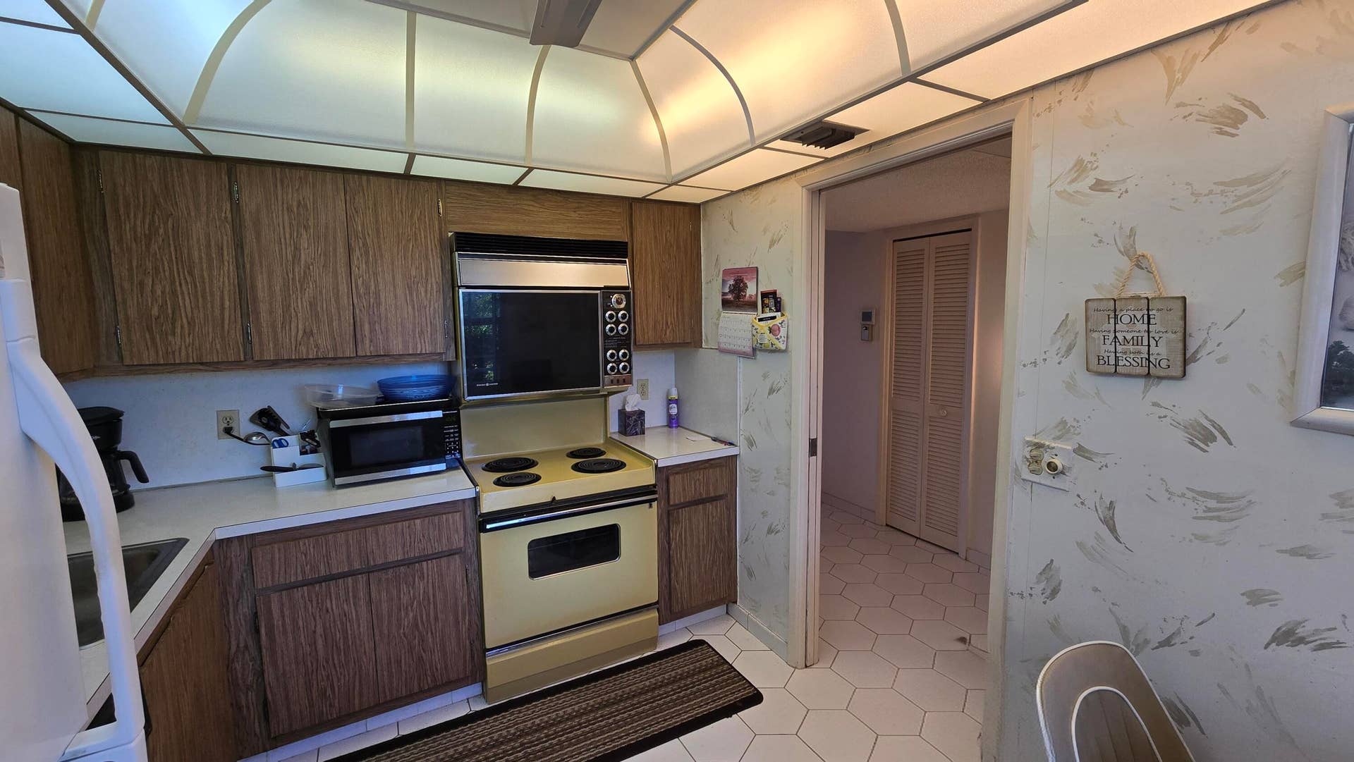 575 Oaks Lane, #509, Pompano Beach, FL 33069 20251112_092634~2