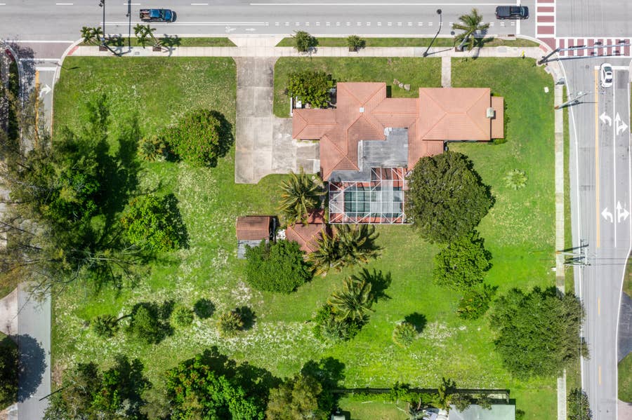 Property photo for 556 E Hillsboro Boulevard, Deerfield Beach, FL