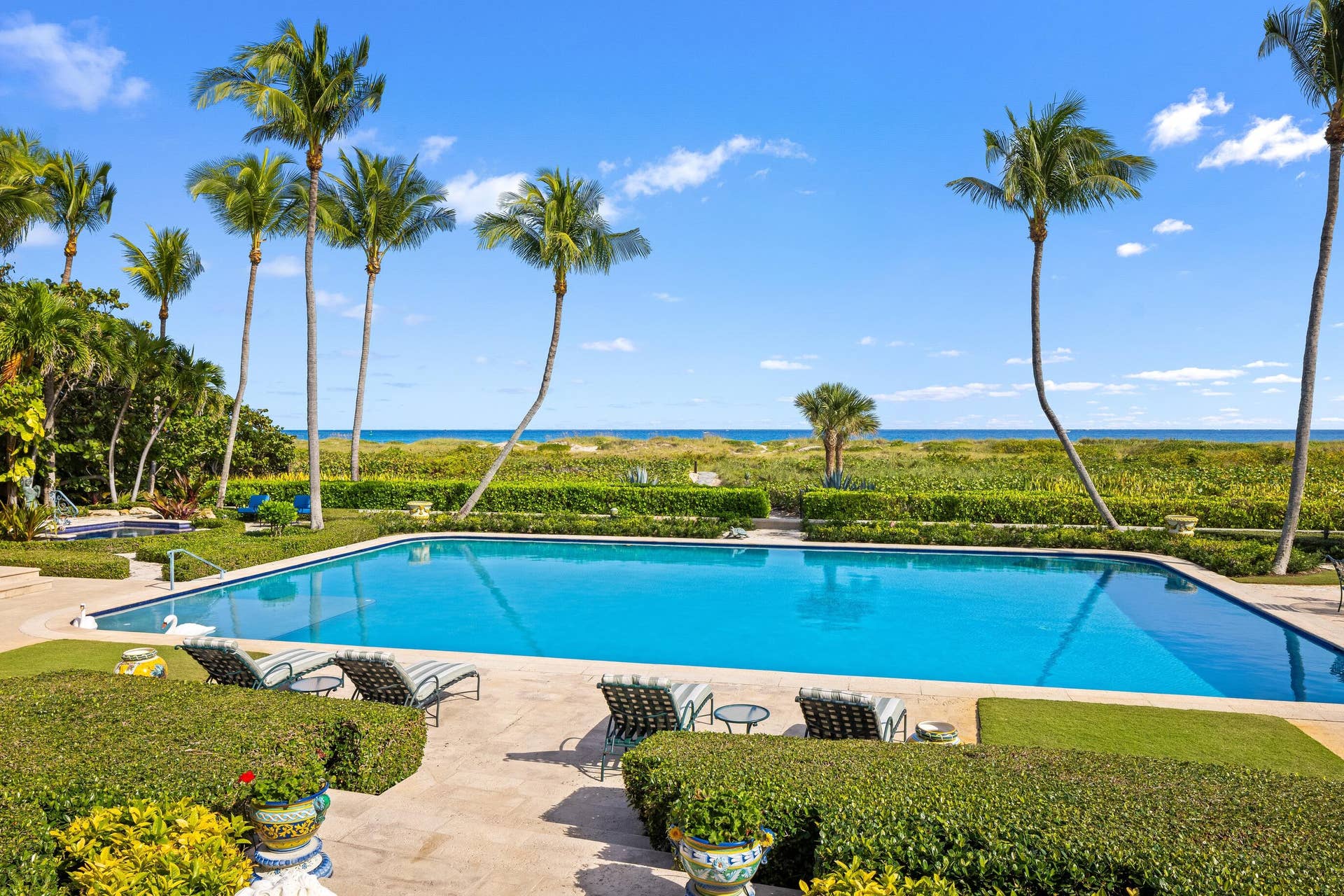 1491 N Ocean Boulevard, Palm Beach, FL 33480 East Pool