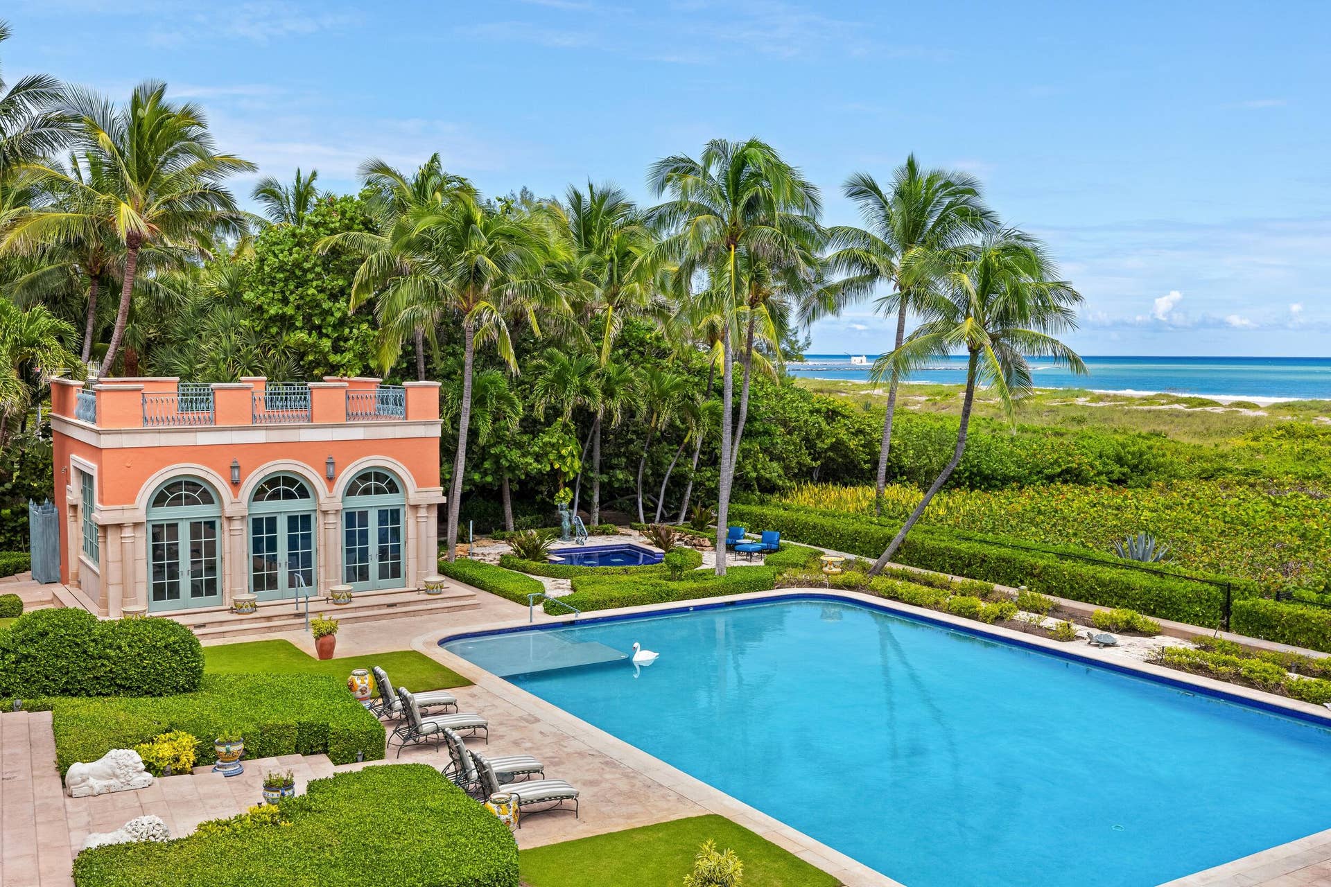 1491 N Ocean Boulevard, Palm Beach, FL 33480 Pool