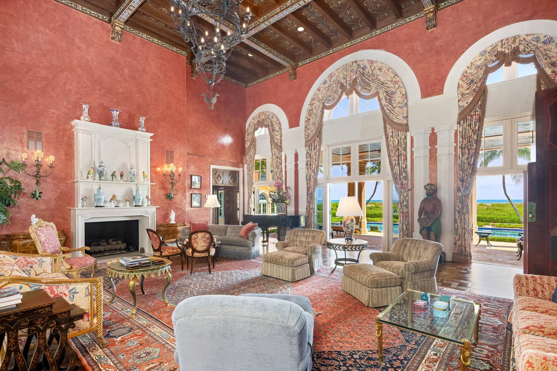 1491 N Ocean Boulevard, Palm Beach, FL 33480 Grand Living Room