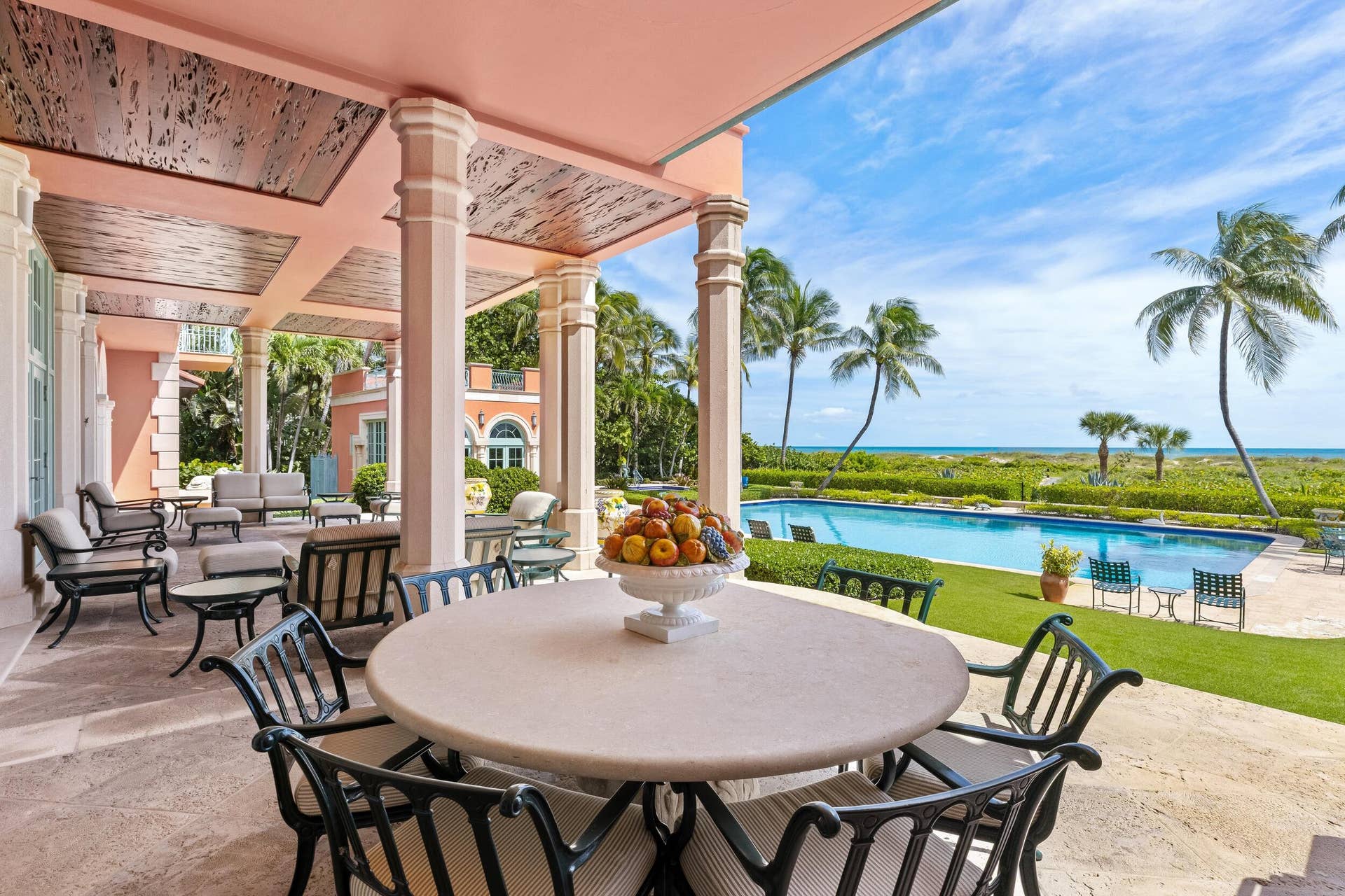 1491 N Ocean Boulevard, Palm Beach, FL 33480 Patio