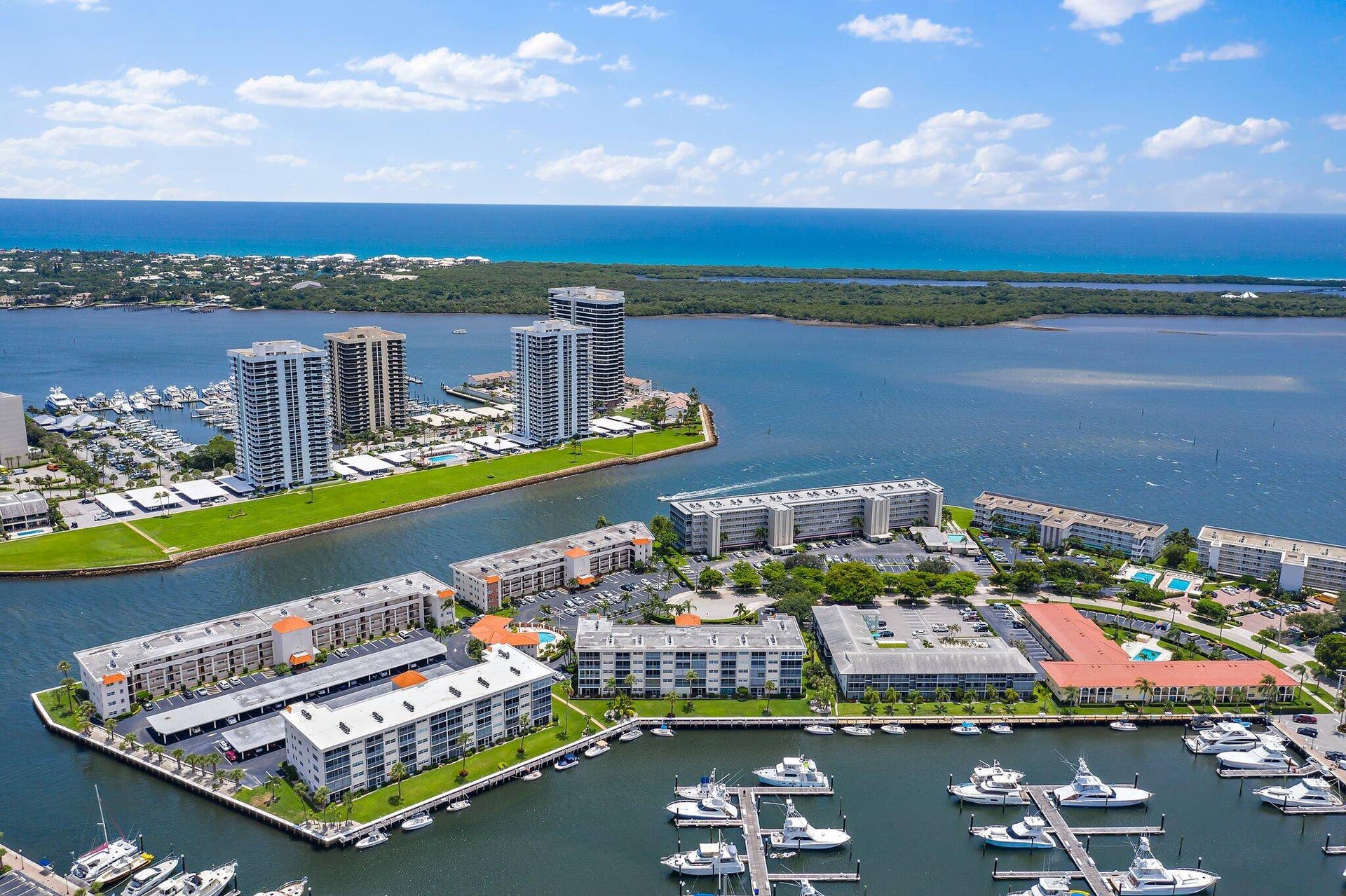 29 Yacht Club Drive, #407, North Palm Beach, FL 33408 046-29YachtClubDr407-NorthPalmBeach-FL-S
