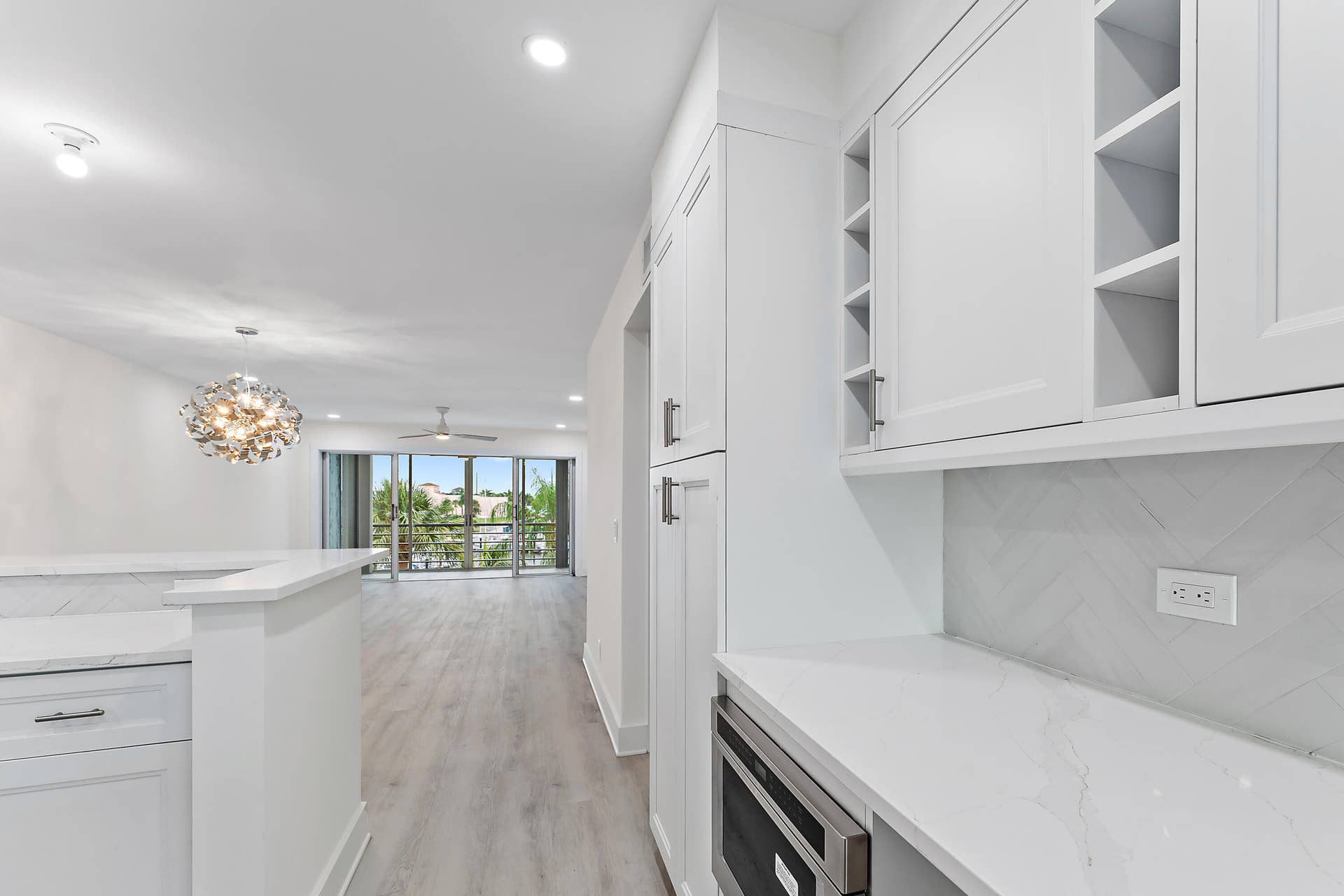 29 Yacht Club Drive, #407, North Palm Beach, FL 33408 005-29YachtClubDr-407-NorthPalmBeach-FUL