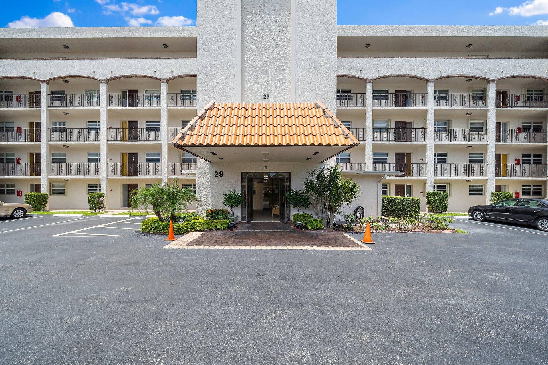29 Yacht Club Drive, #407, North Palm Beach, FL 33408 003-29YachtClubDr407-NorthPalmBeach-FL-S