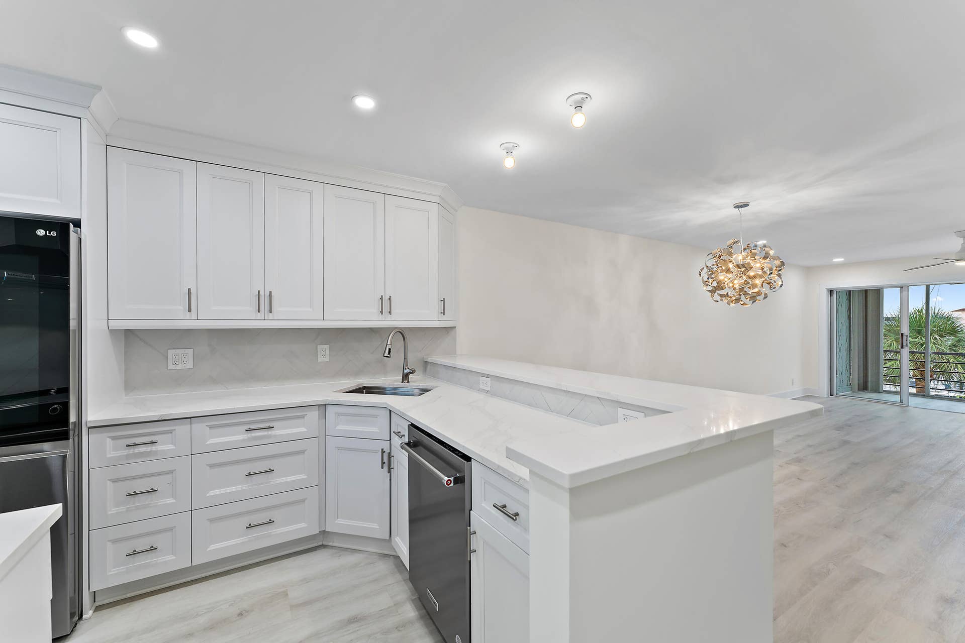 29 Yacht Club Drive, #407, North Palm Beach, FL 33408 007-29YachtClubDr-407-NorthPalmBeach-FUL