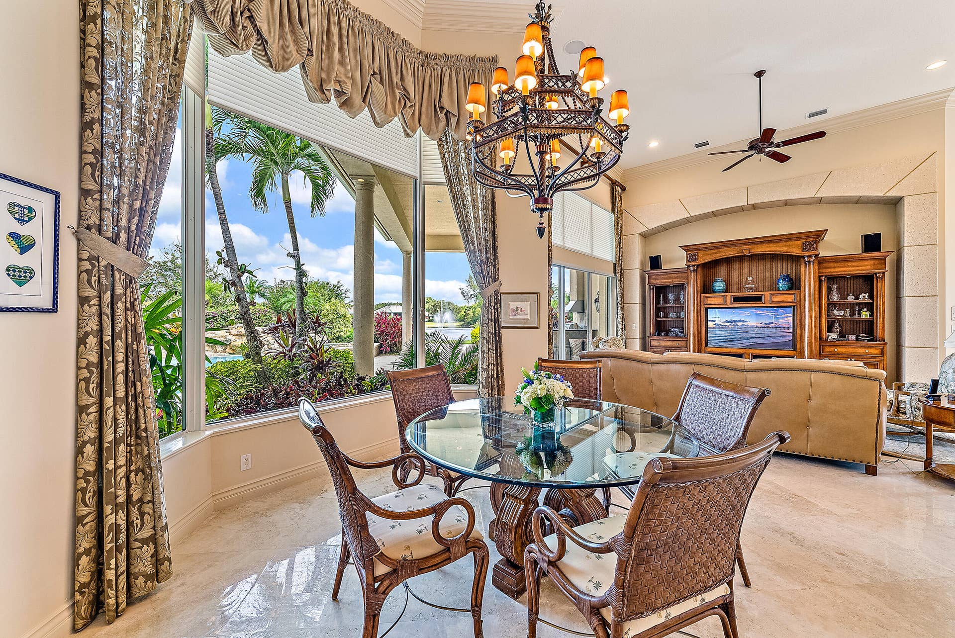 12049 SE Intracoastal Terrace, Jupiter, FL 33469 Breakfast Area