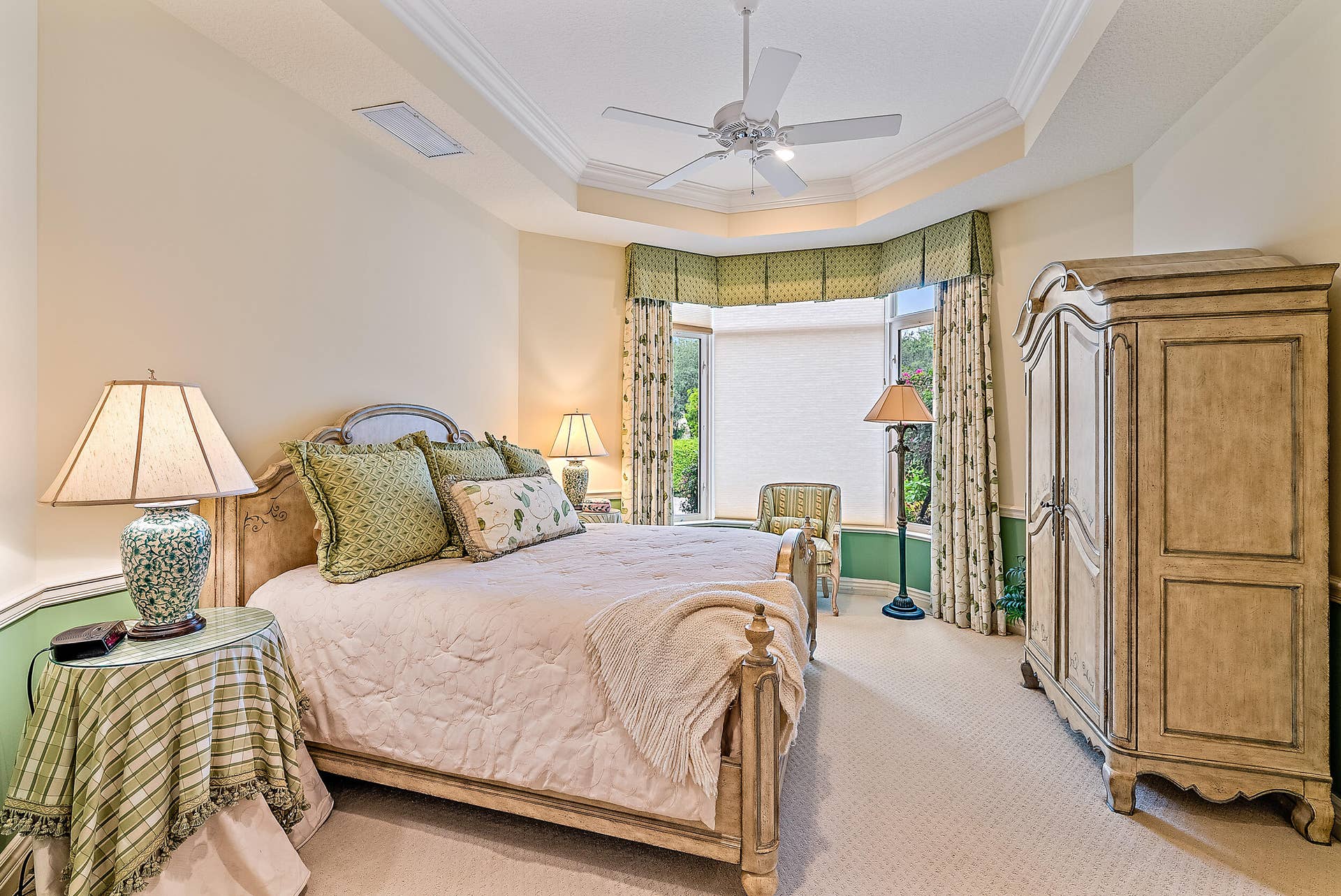 12049 SE Intracoastal Terrace, Jupiter, FL 33469 Guest Bedroom