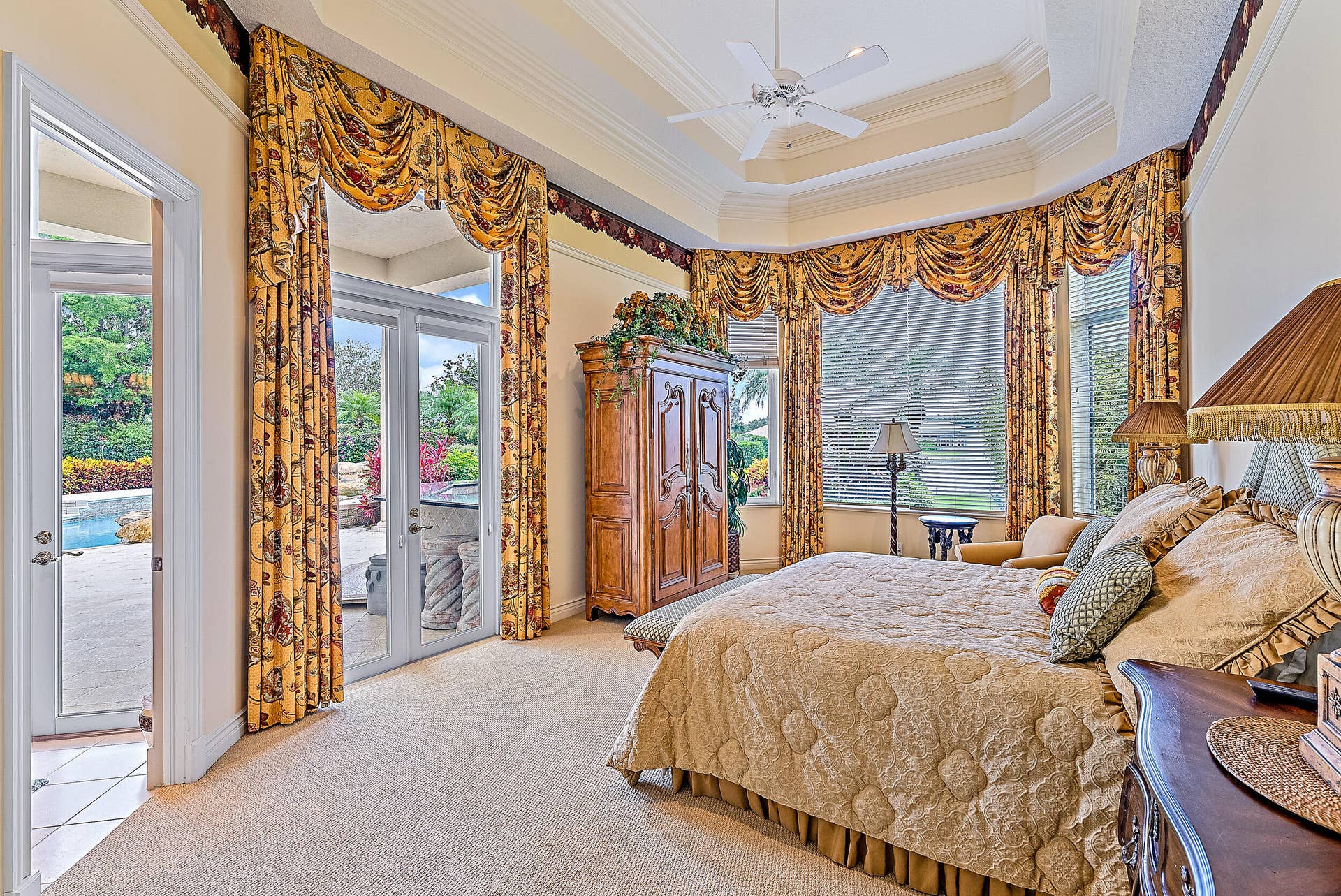 12049 SE Intracoastal Terrace, Jupiter, FL 33469 Guest Room