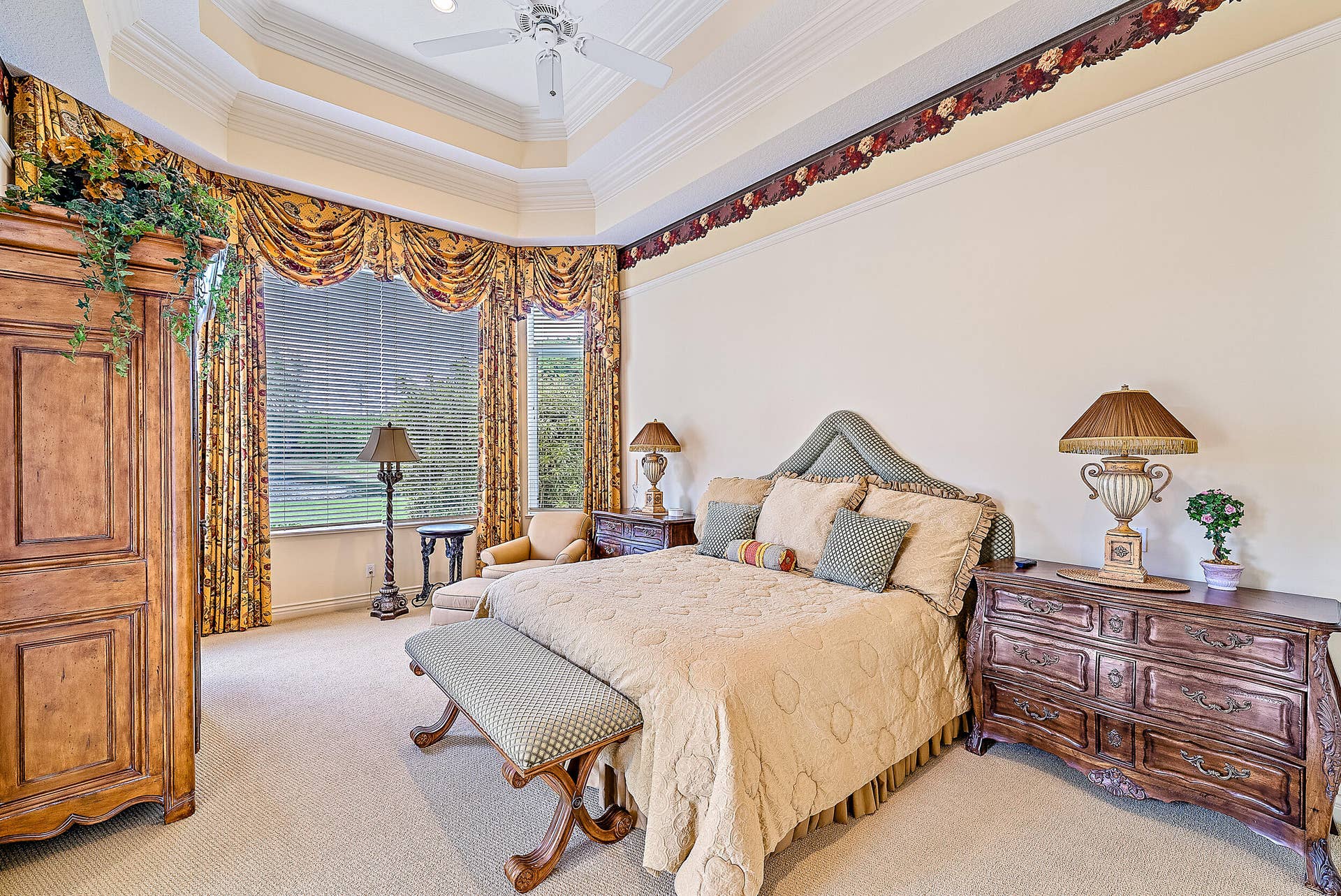 12049 SE Intracoastal Terrace, Jupiter, FL 33469 Guest Room