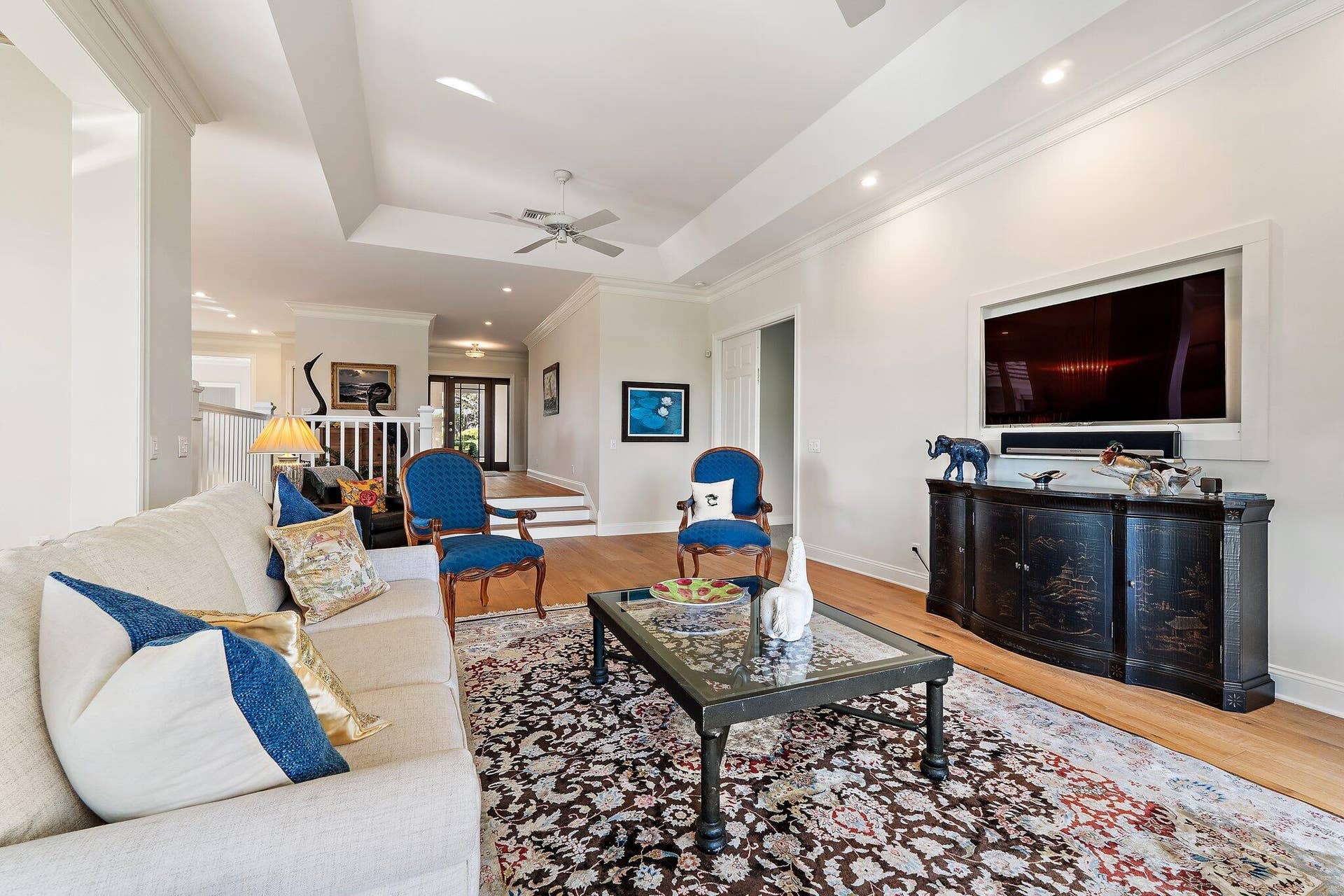 18587 SE Ferland Court, Jupiter, FL 33469 Living Room