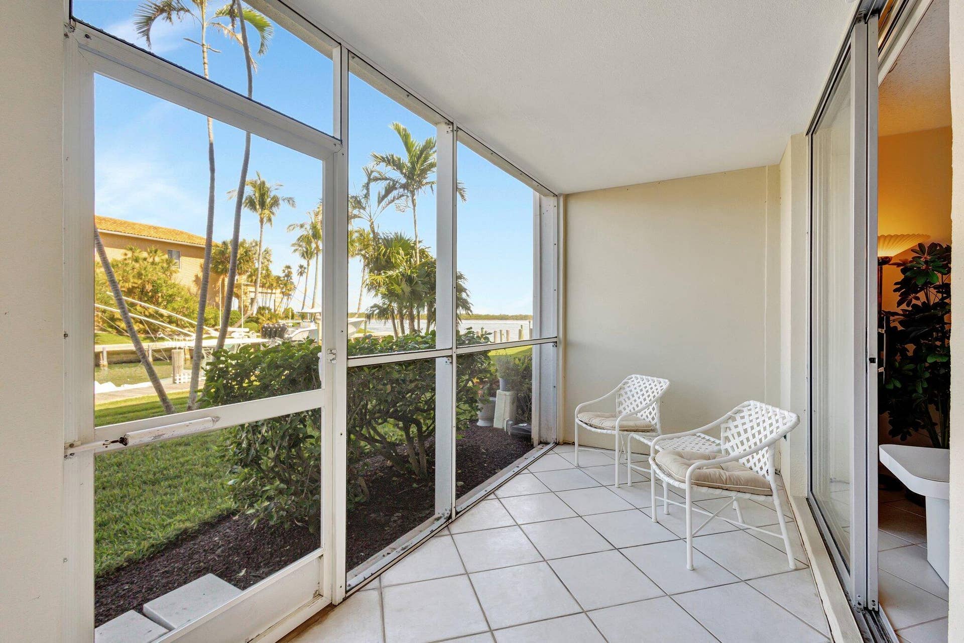 105 Paradise Harbour Boulevard, #109, North Palm Beach, FL 33408 lanai