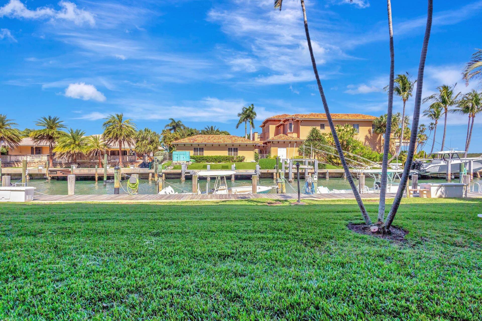 105 Paradise Harbour Boulevard, #109, North Palm Beach, FL 33408 view