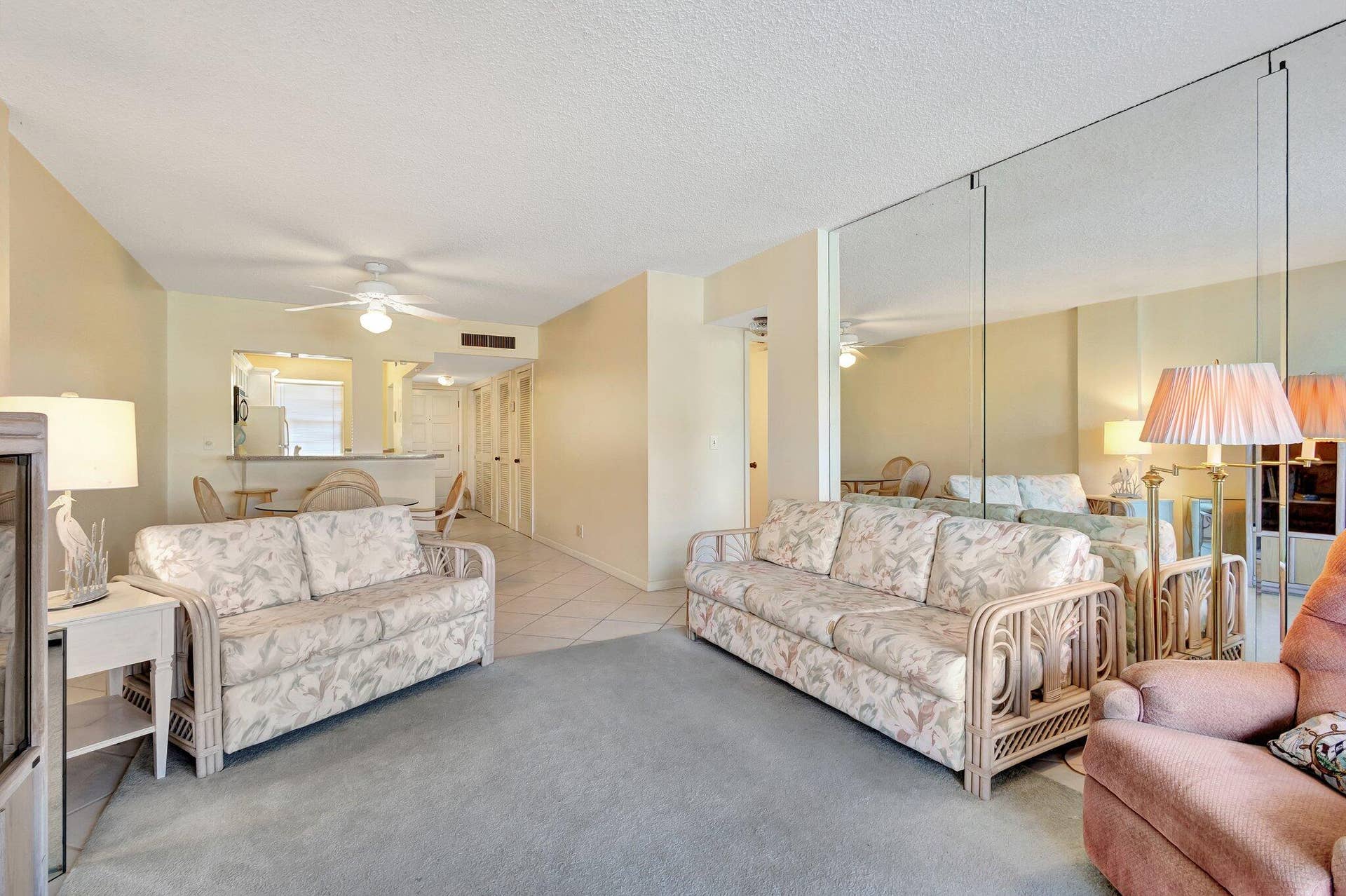 105 Paradise Harbour Boulevard, #109, North Palm Beach, FL 33408 living