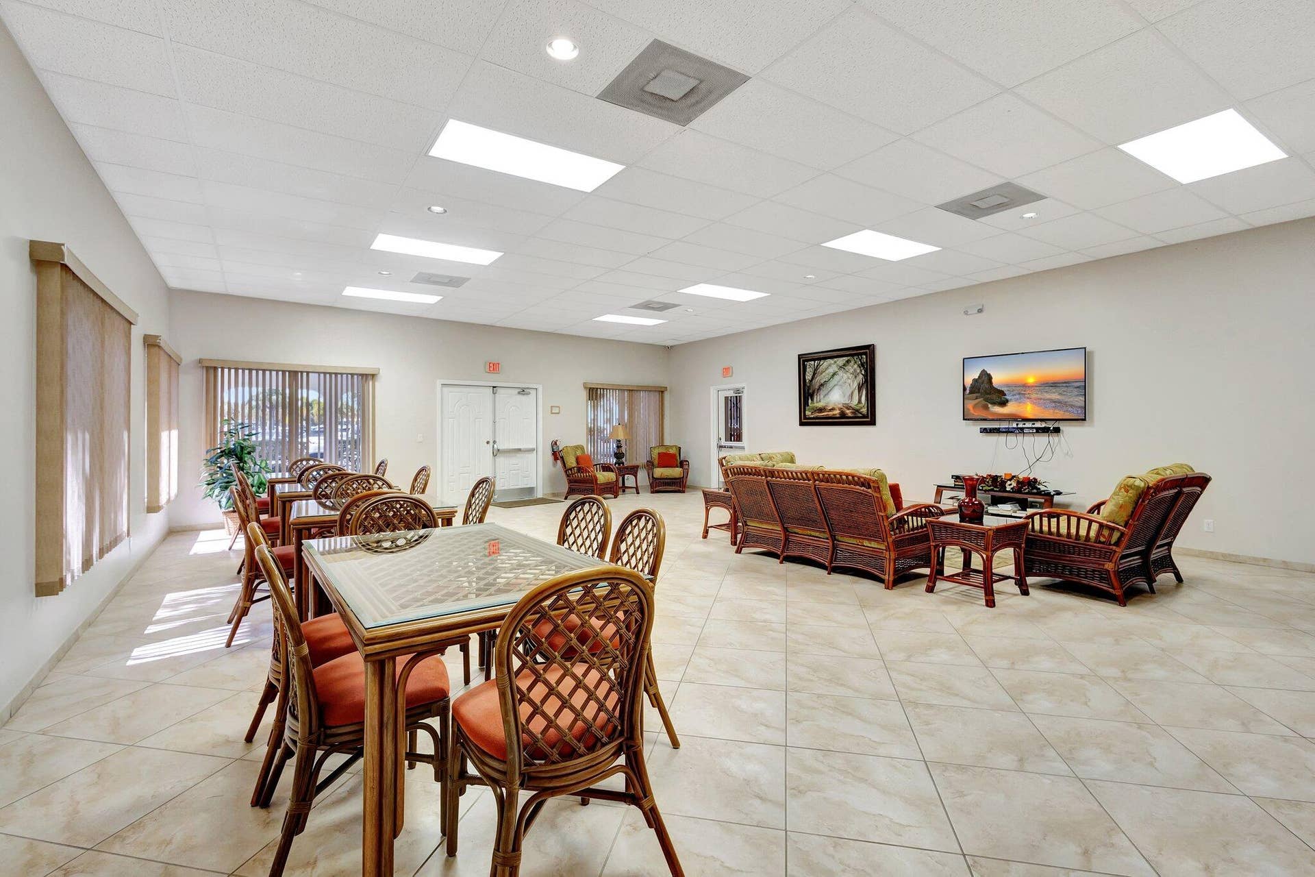 105 Paradise Harbour Boulevard, #109, North Palm Beach, FL 33408 clubhouse