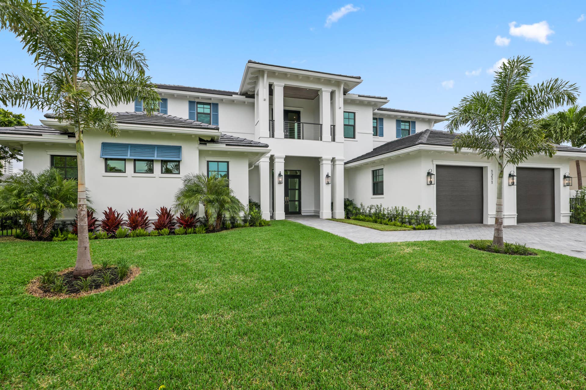 1211 Gulfstream Way, Singer Island, FL 33404 1211 Gulfstream Way - 2.jpg-FULL