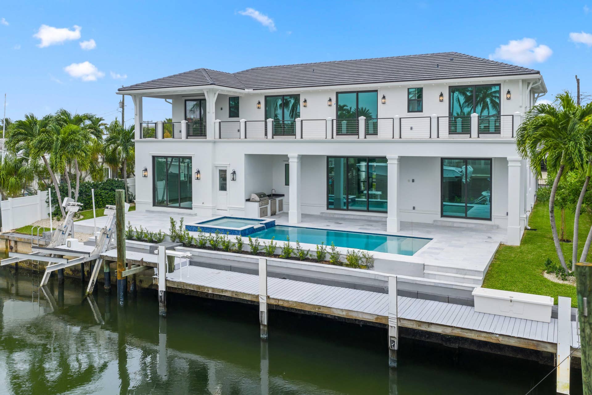 1211 Gulfstream Way, Singer Island, FL 33404 DJI_20250917110326_0327_D.jpg-FULL