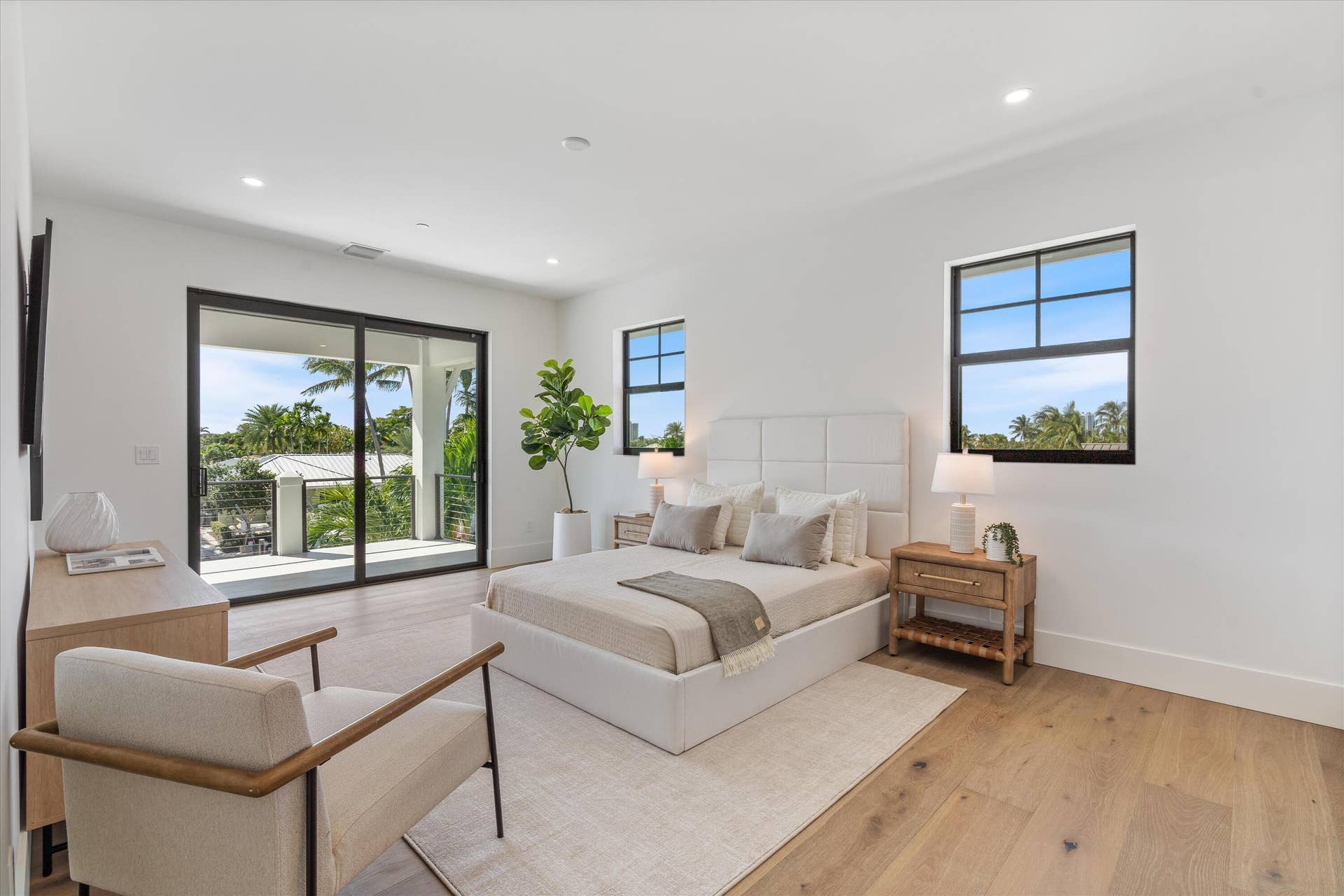 1211 Gulfstream Way, Singer Island, FL 33404 28-1211 Gulfstream Way Singer Island, FL