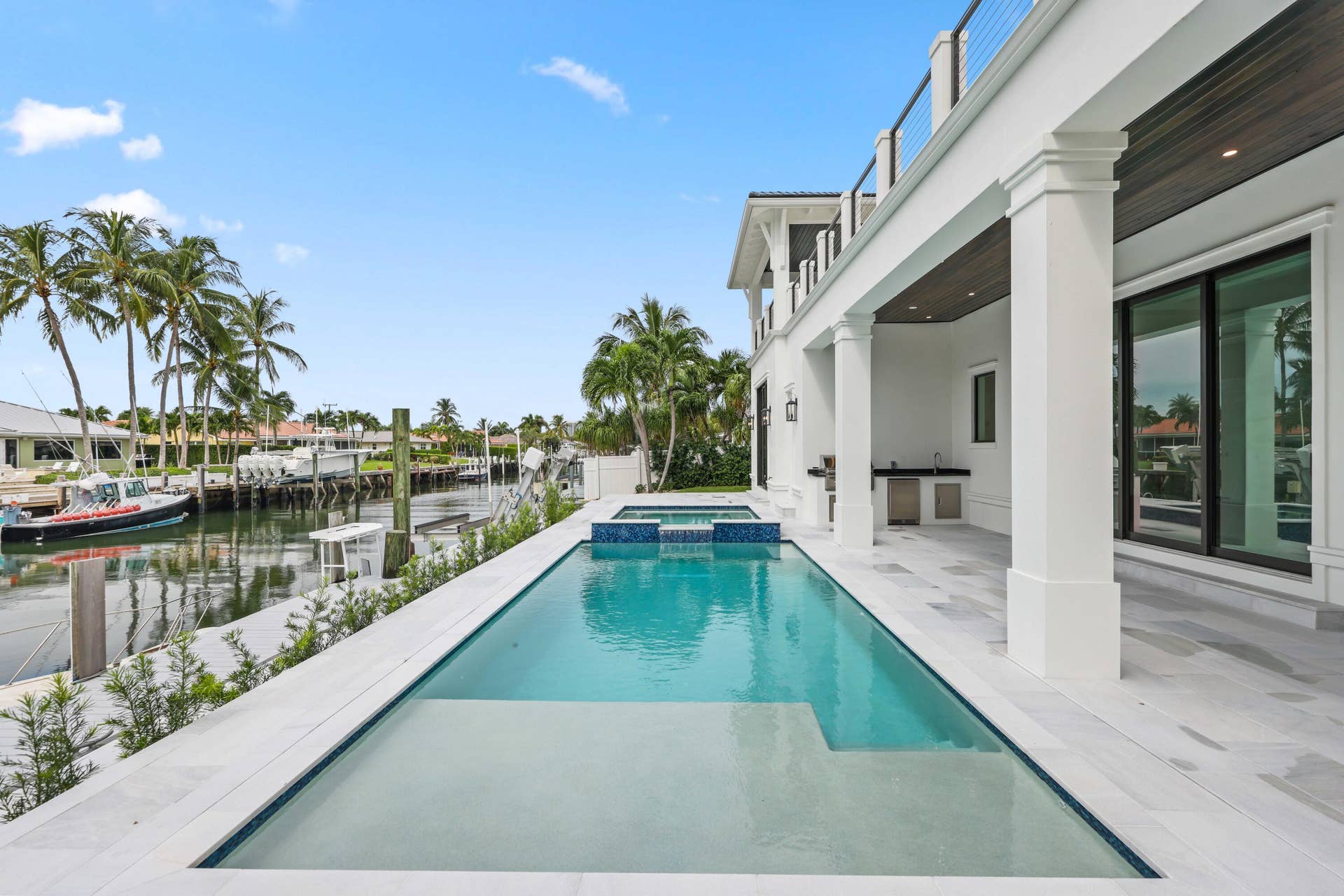 1211 Gulfstream Way, Singer Island, FL 33404 IMG_6362.jpg-FULL