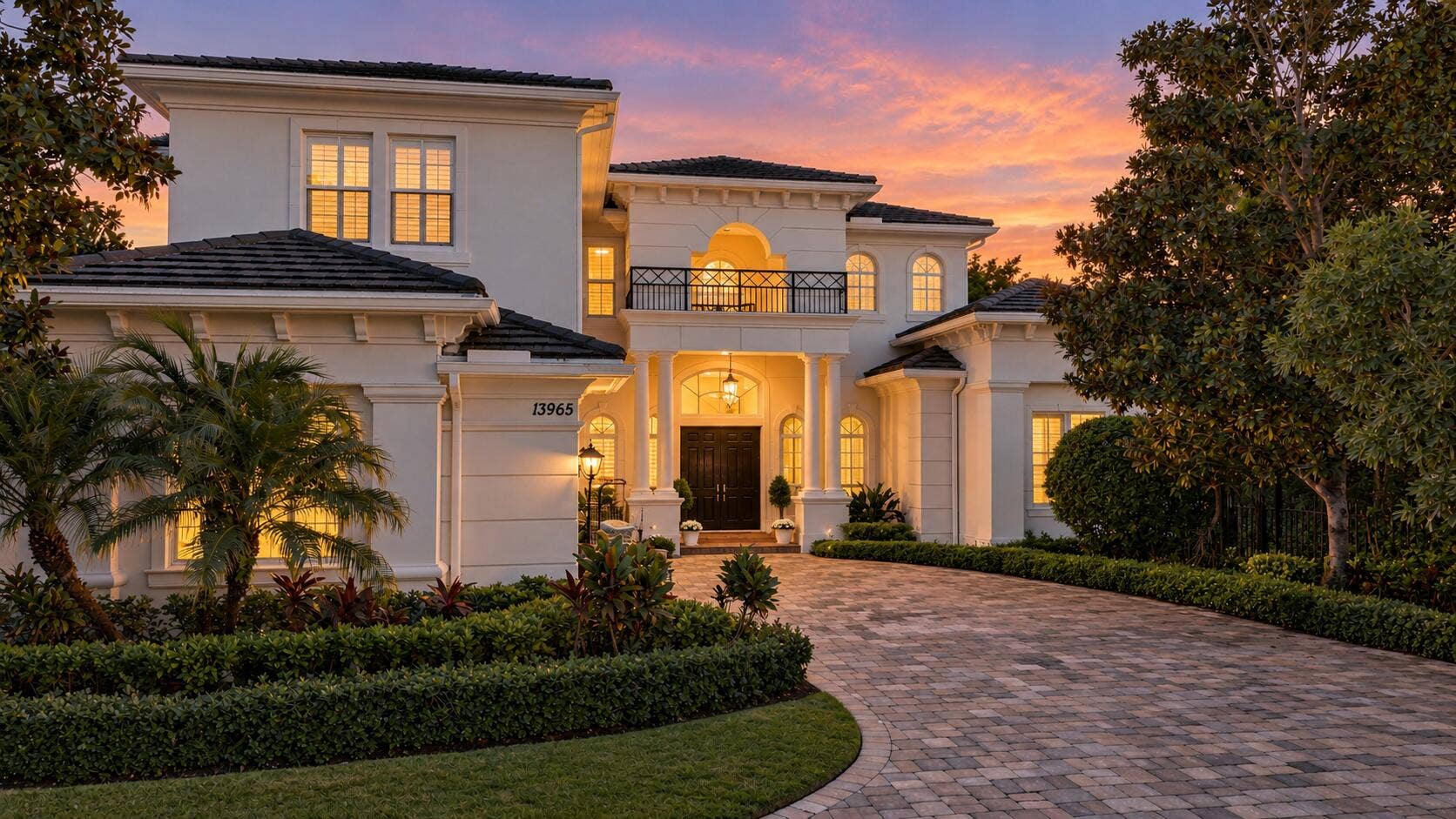 13965 Willow Cay Drive, Juno Beach, FL 33408 Front