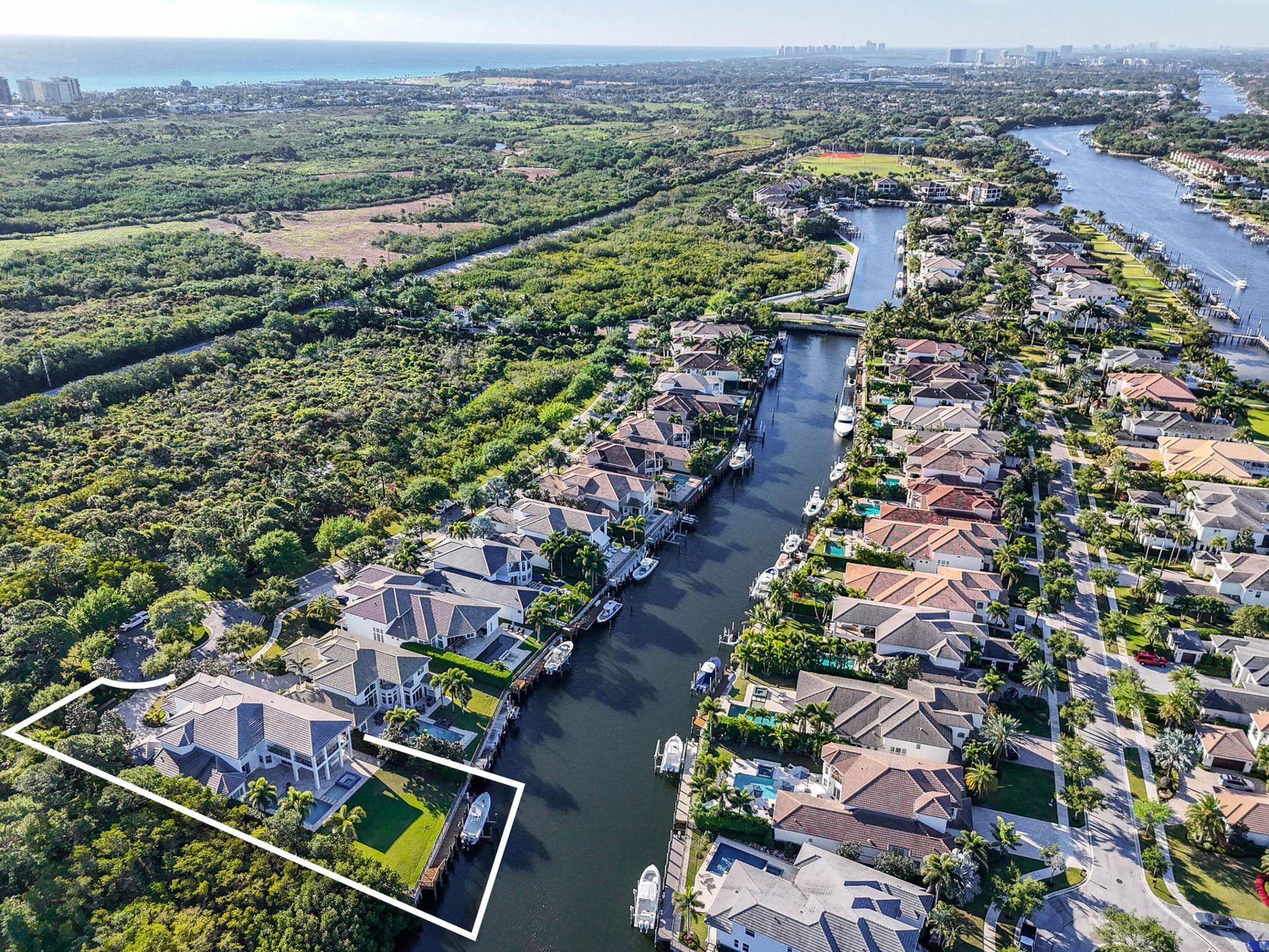 13965 Willow Cay Drive, Juno Beach, FL 33408 13965WillowCayDrComingSoon(13)a