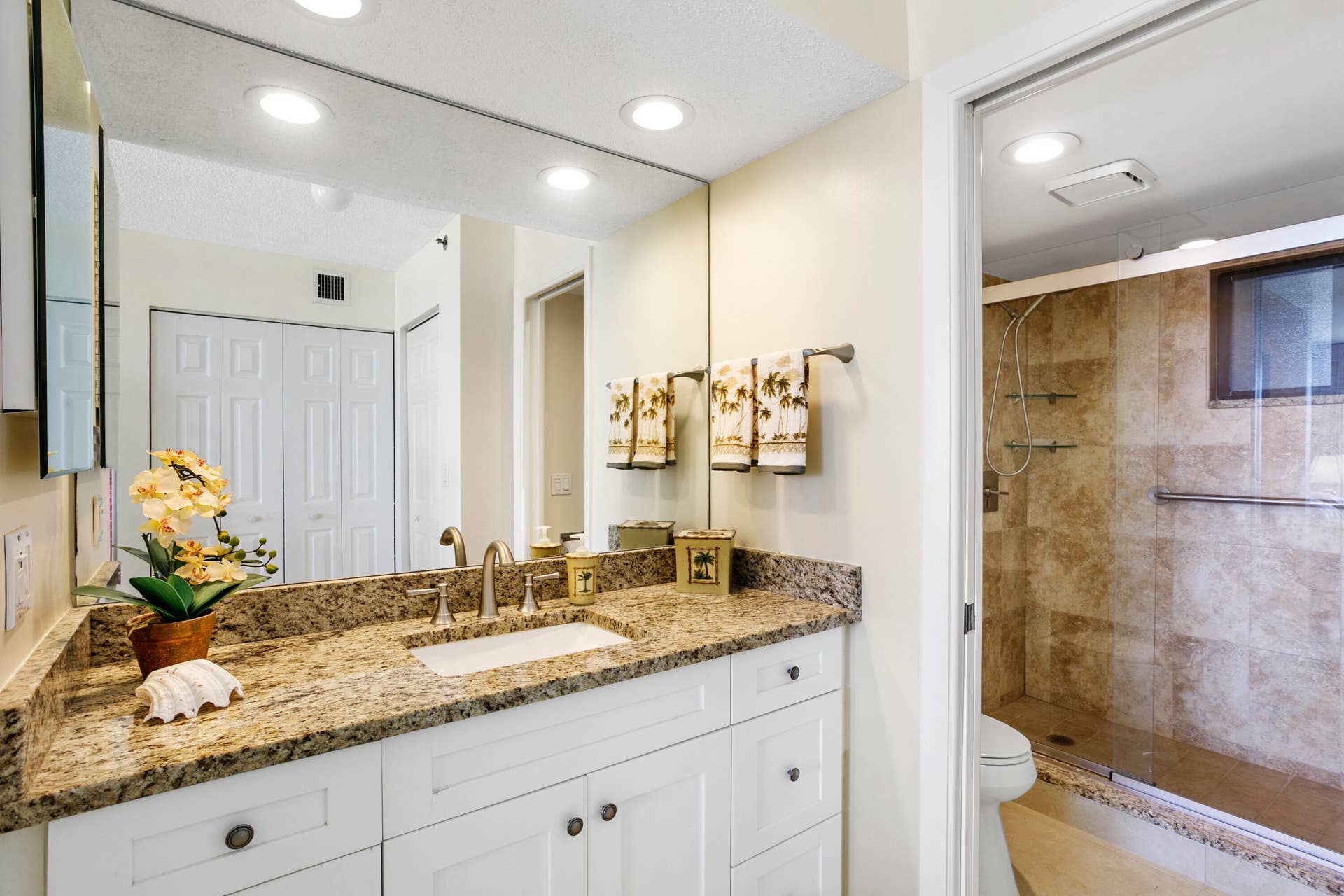200 Ocean Trail Way, #106, Jupiter, FL 33477 Primary Bath