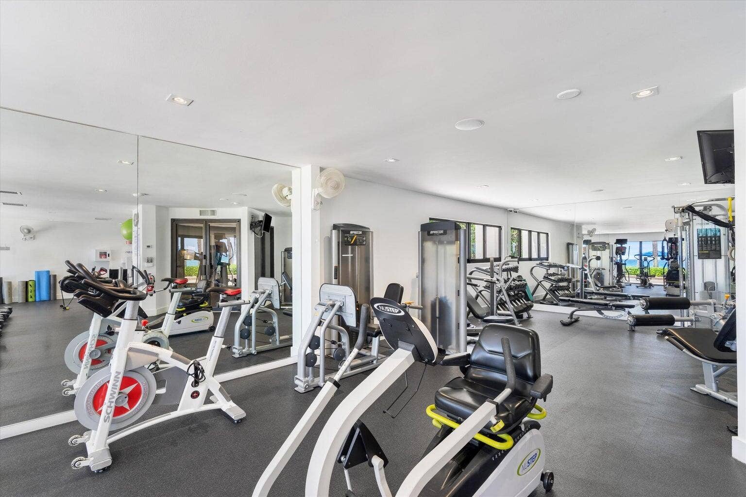 3420 S Ocean Boulevard, #3p, Highland Beach, Highland Beach, FL 33487 EVERY MACHINE YOU NEED
