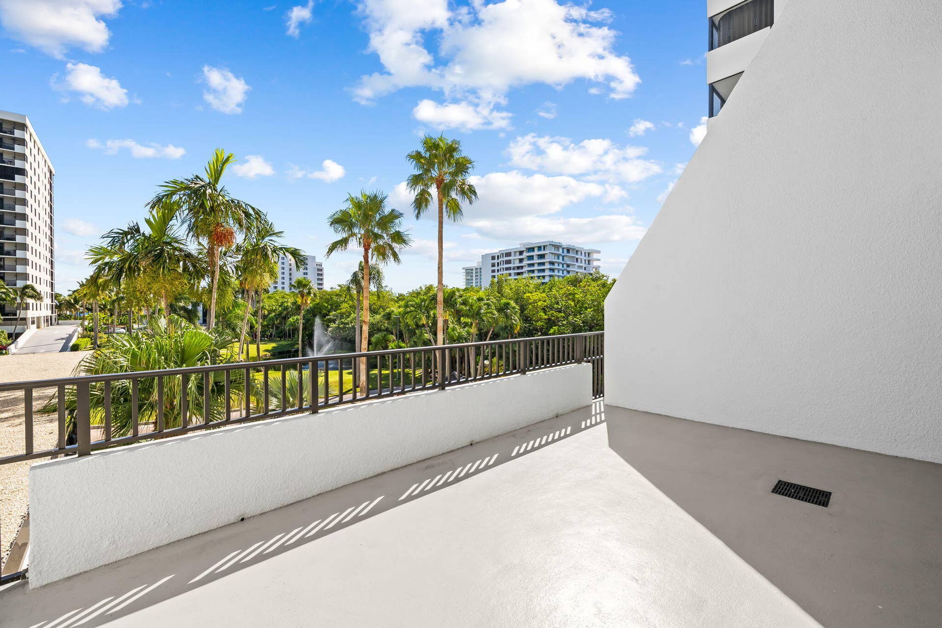 3420 S Ocean Boulevard, #3p, Highland Beach, Highland Beach, FL 33487 DOUBLE VANITY. ONSUITE.