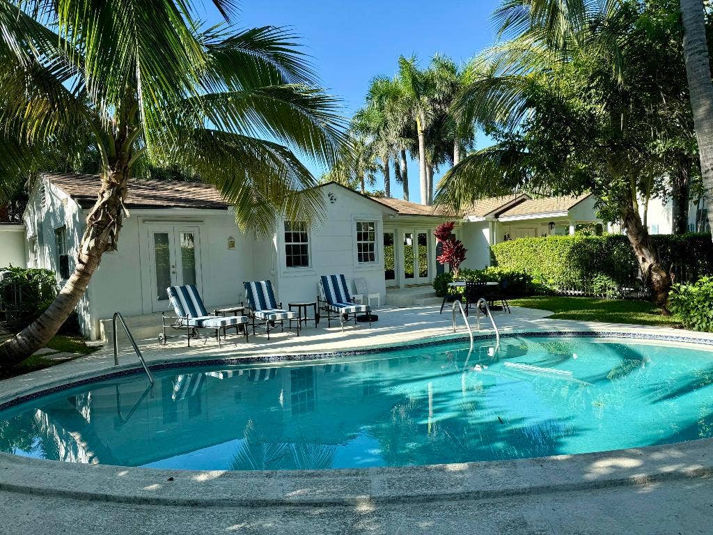 222 Miraflores Drive, Palm Beach, Palm Beach, FL 33480