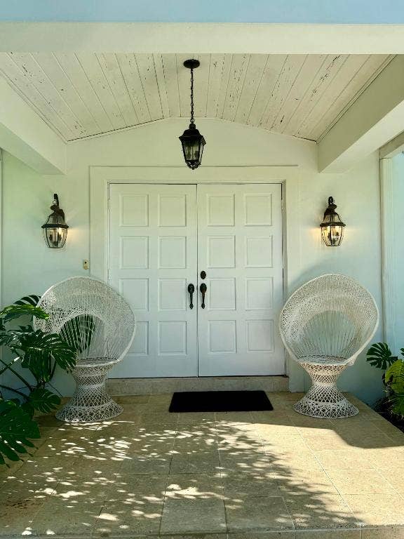 222 Miraflores Drive, Palm Beach, Palm Beach, FL 33480