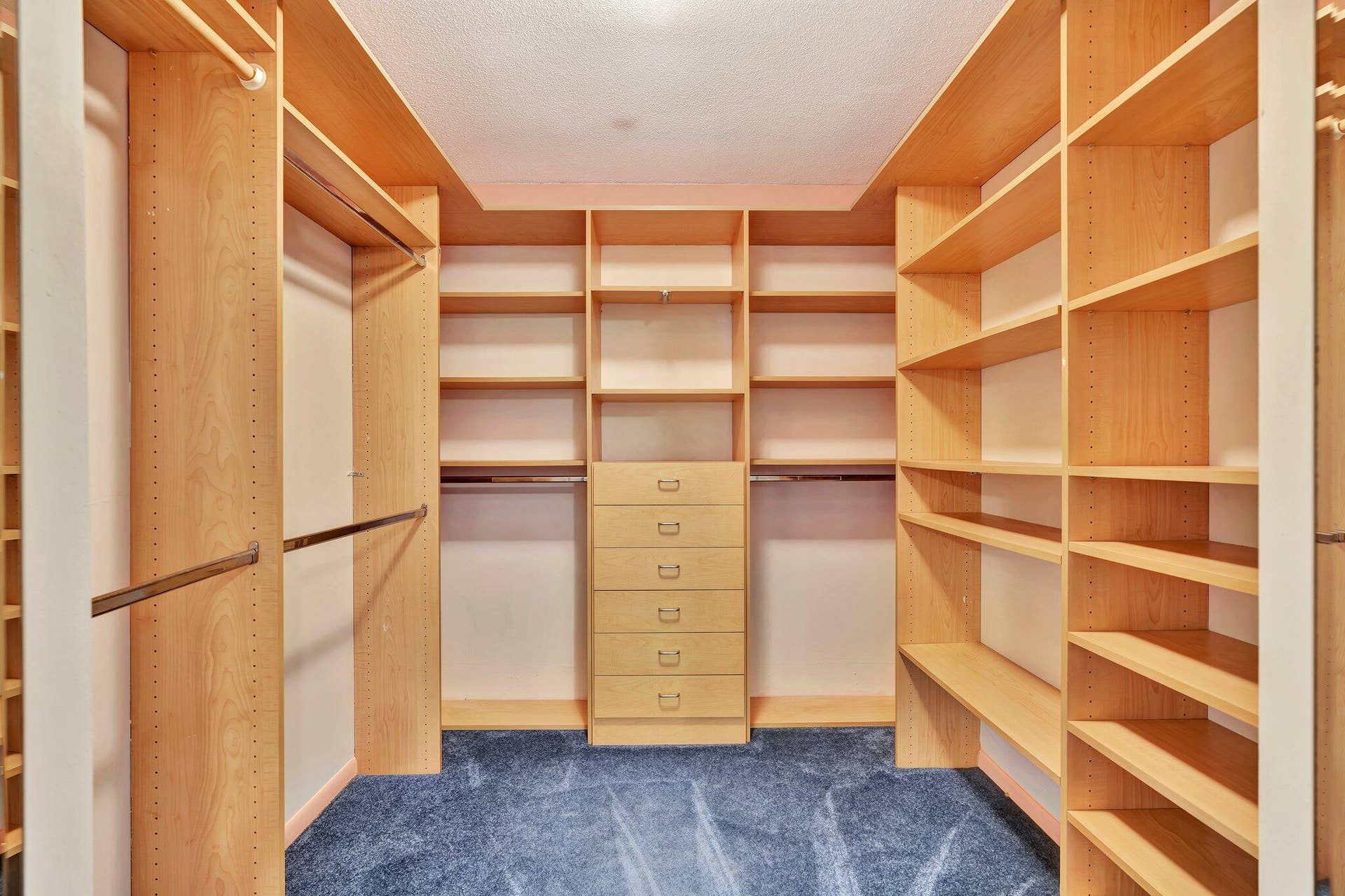 121 Wettaw Lane, #211, North Palm Beach, FL 33408 master closet