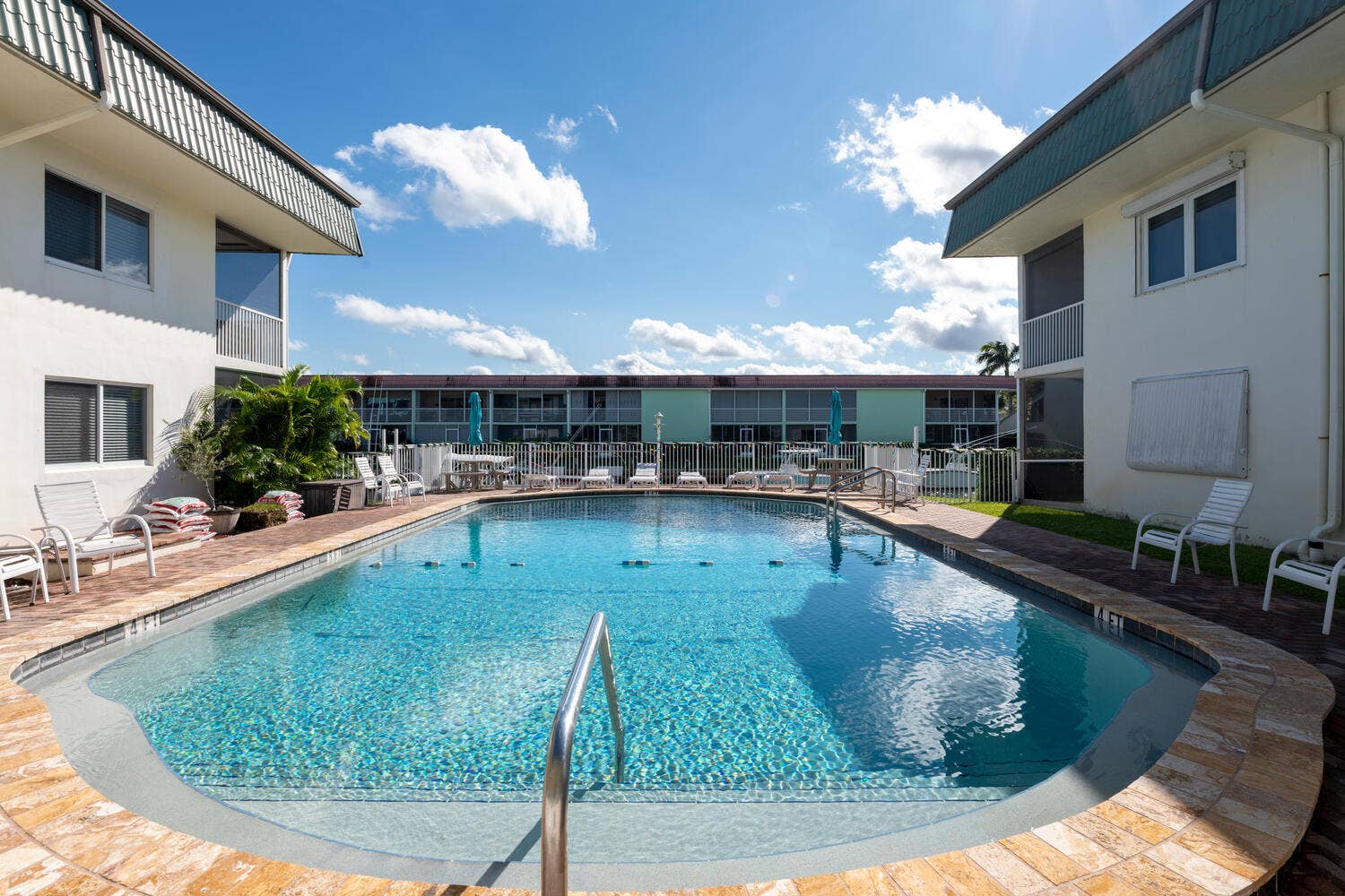 121 Wettaw Lane, #211, North Palm Beach, FL 33408 Community Pool