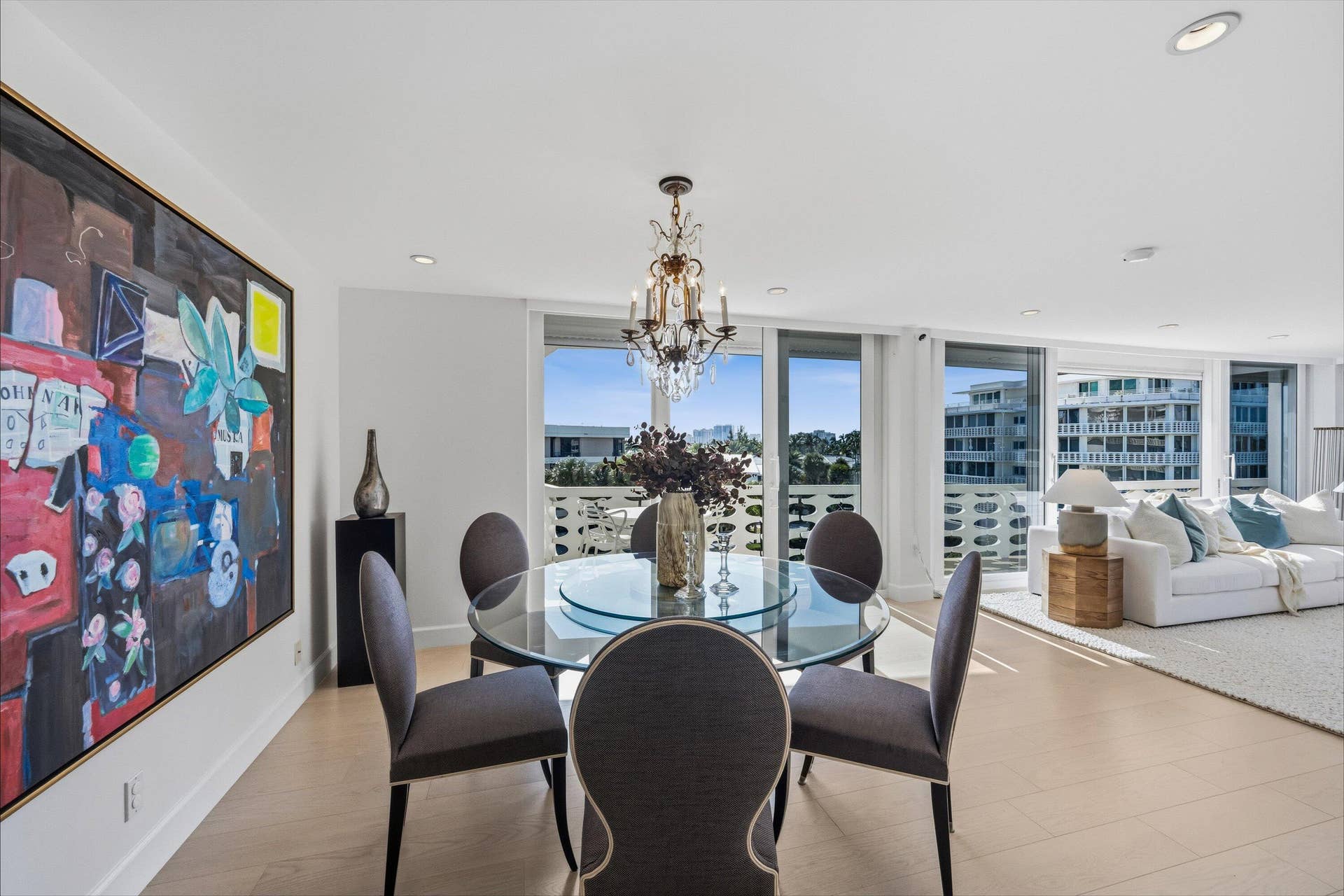 100 Sunrise Avenue, #520/521, Palm Beach, FL 33480 Dining Area