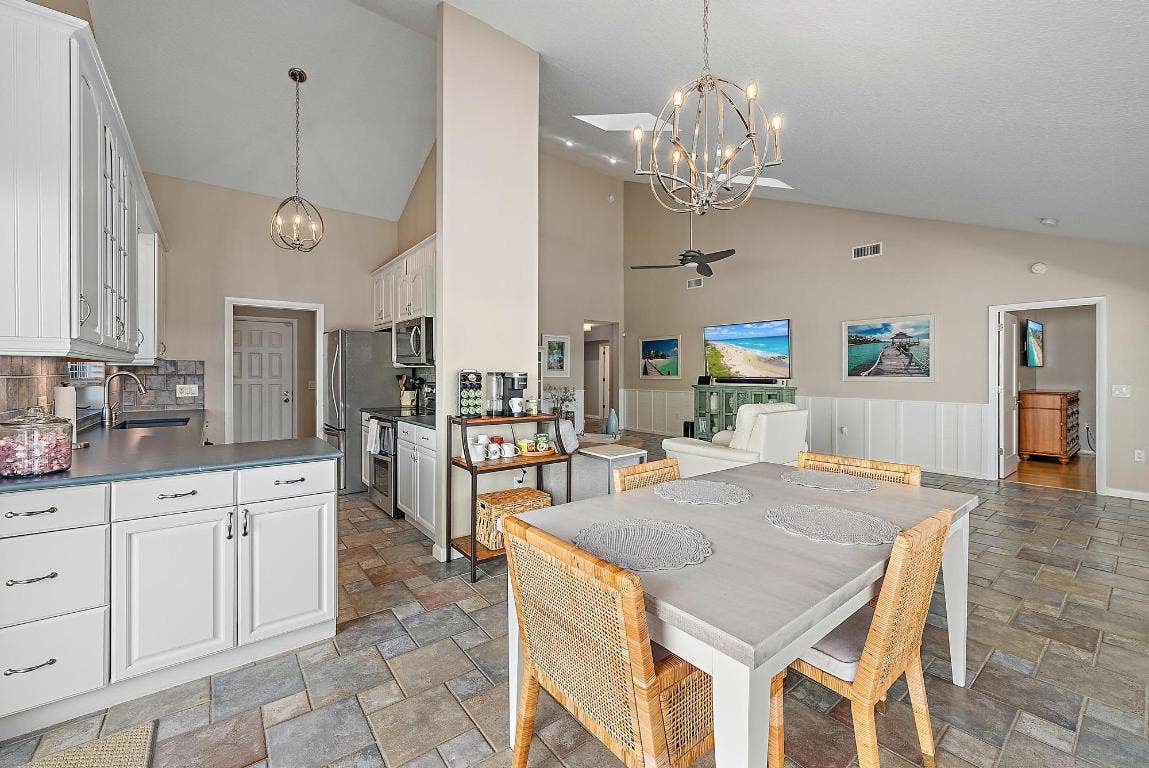 138 Cape Pointe Circle, Jupiter, FL 33477 138 Cape Pointe Circle, Jupiter, FL 33477