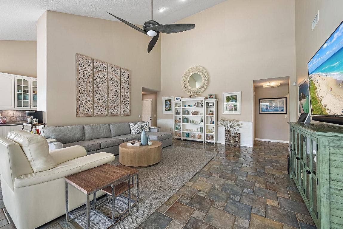 138 Cape Pointe Circle, Jupiter, FL 33477 138 Cape Pointe Circle, Jupiter, FL 33477
