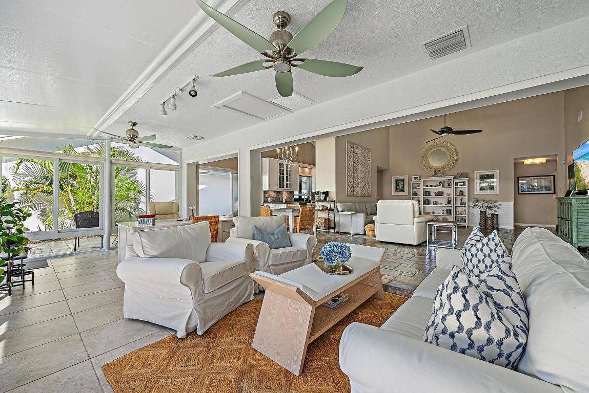 138 Cape Pointe Circle, Jupiter, FL 33477 138 Cape Pointe Circle, Jupiter, FL 33477